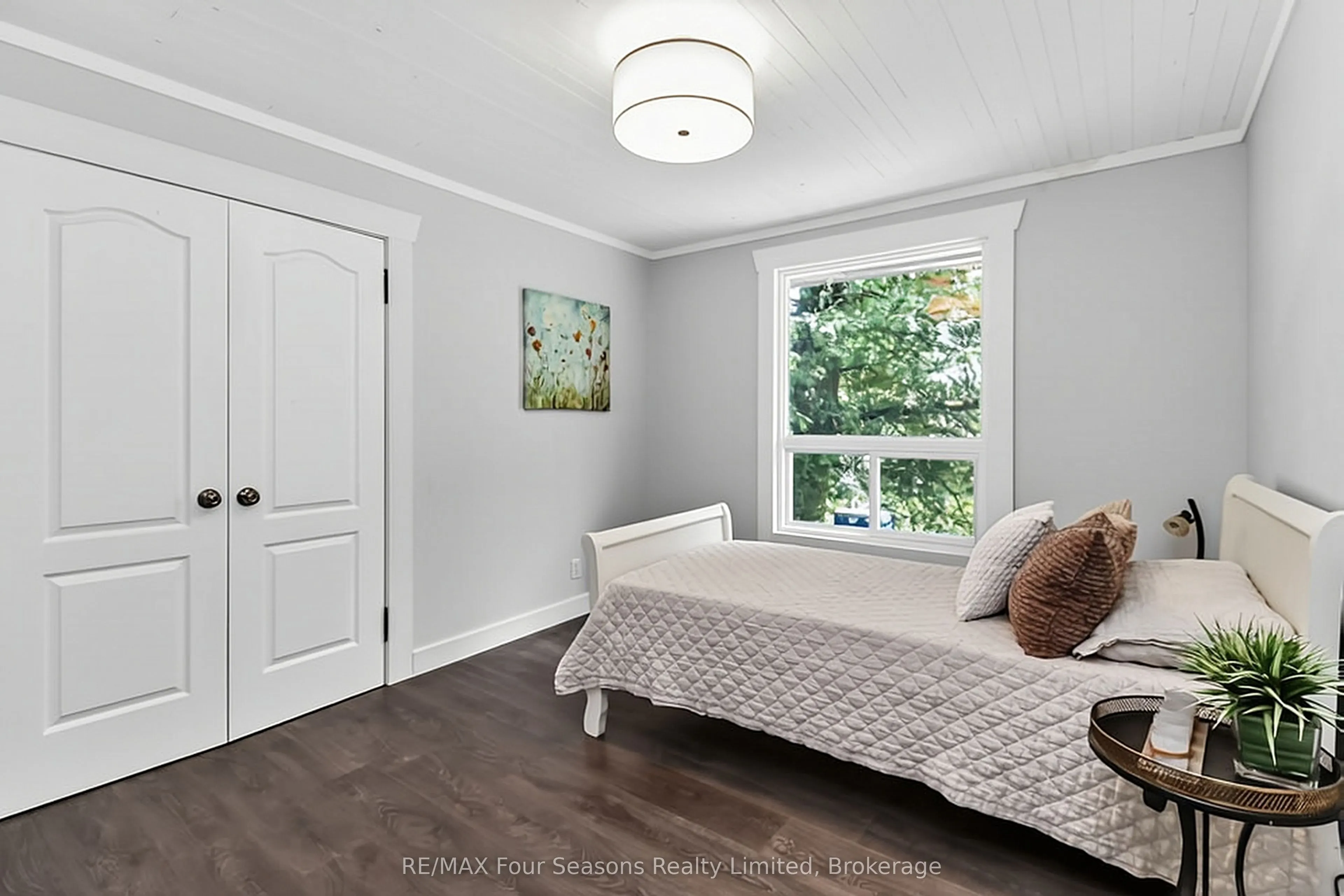 7363 Sideroad 33 34 Road