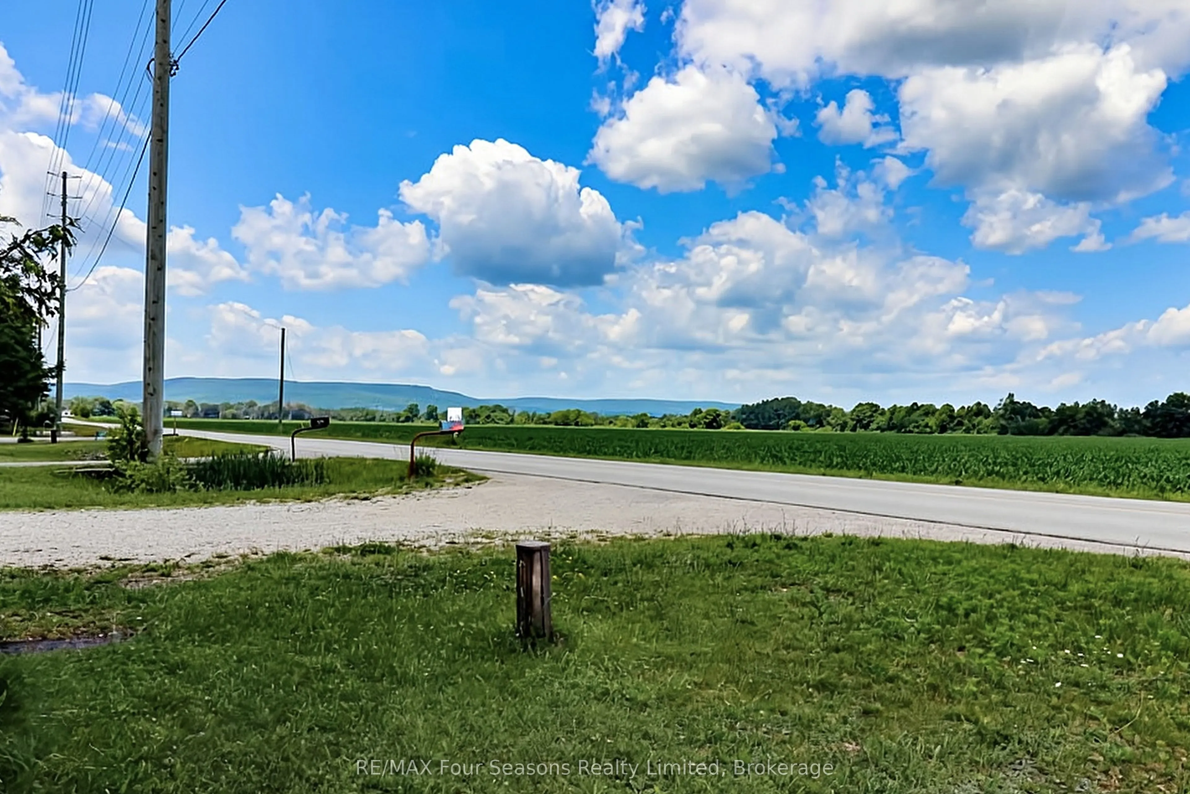 7363 Sideroad 33 34 Road