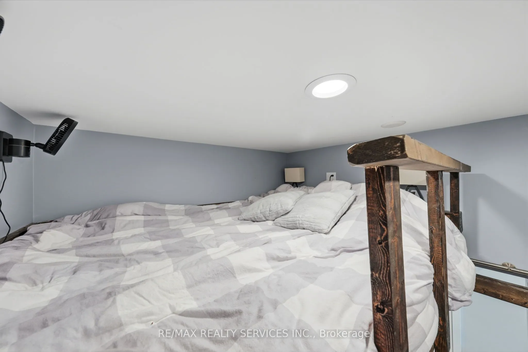 80 Horseshoe Boulevard #501