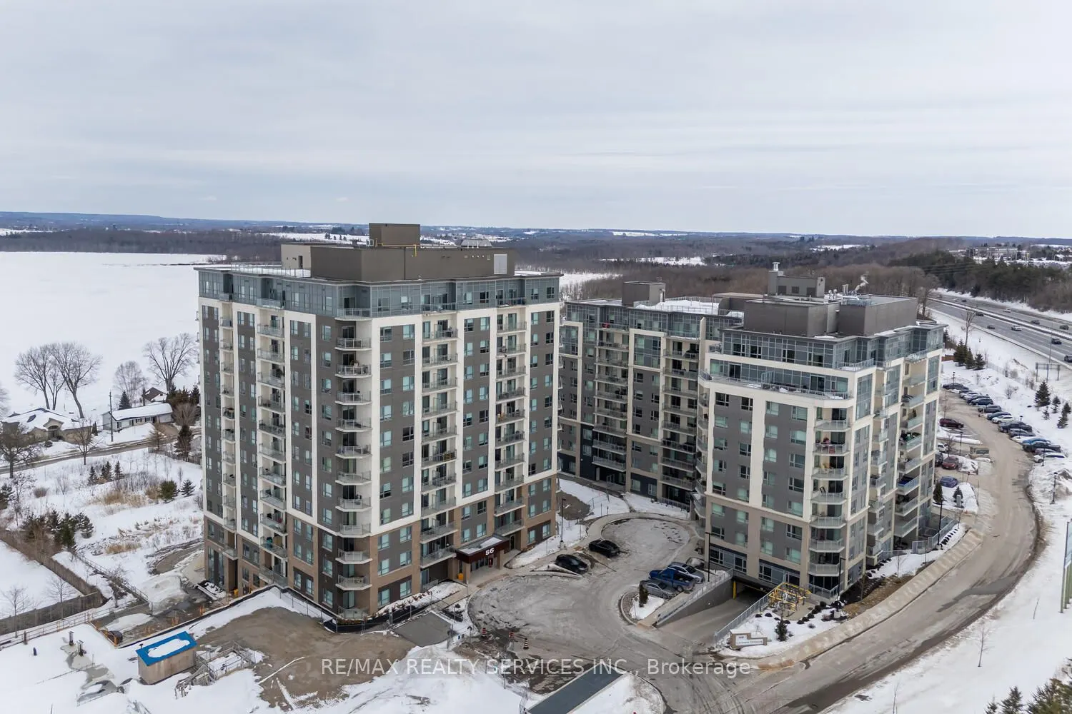 56 Lakeside Terrace #108
