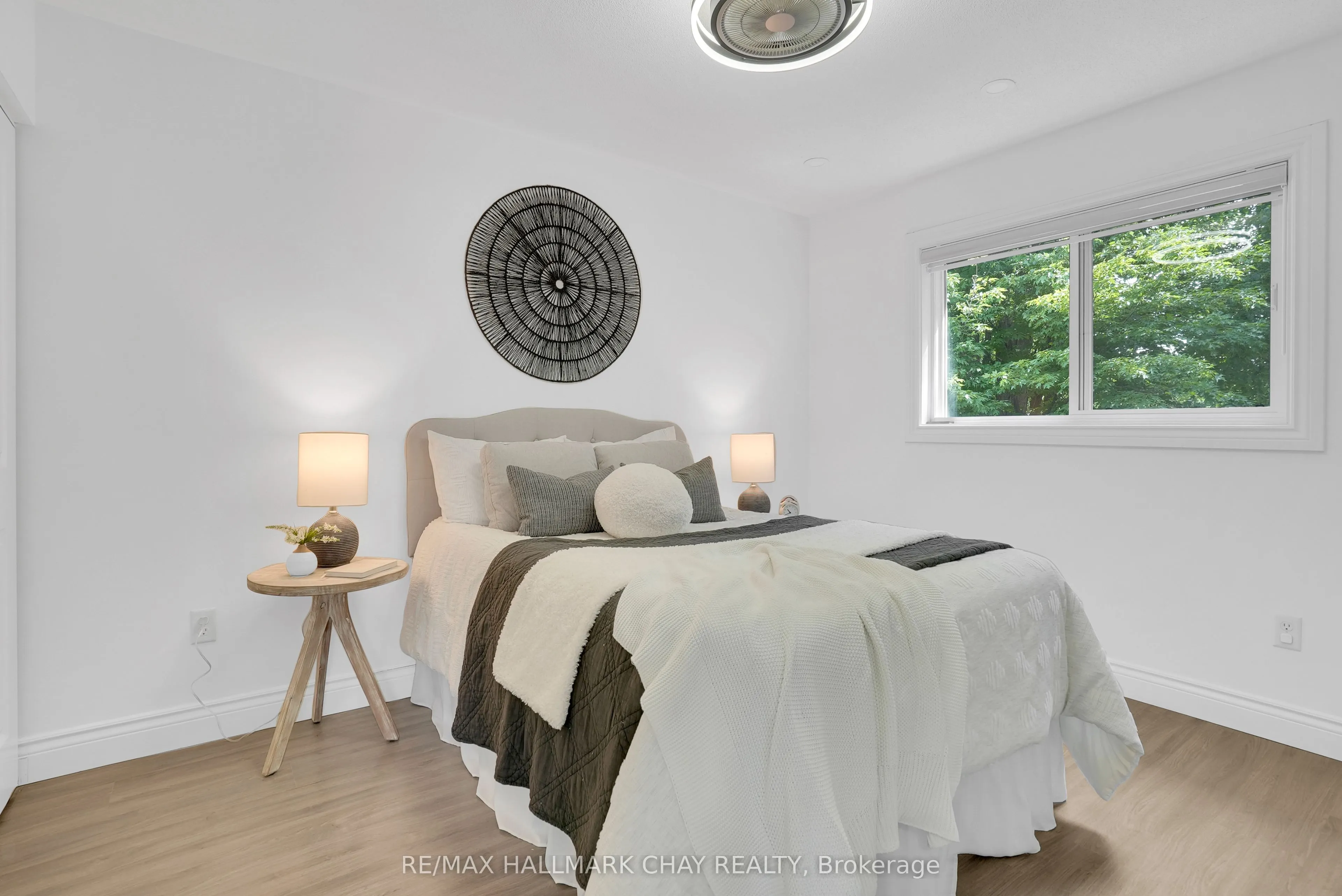 100 Copeman Crescent