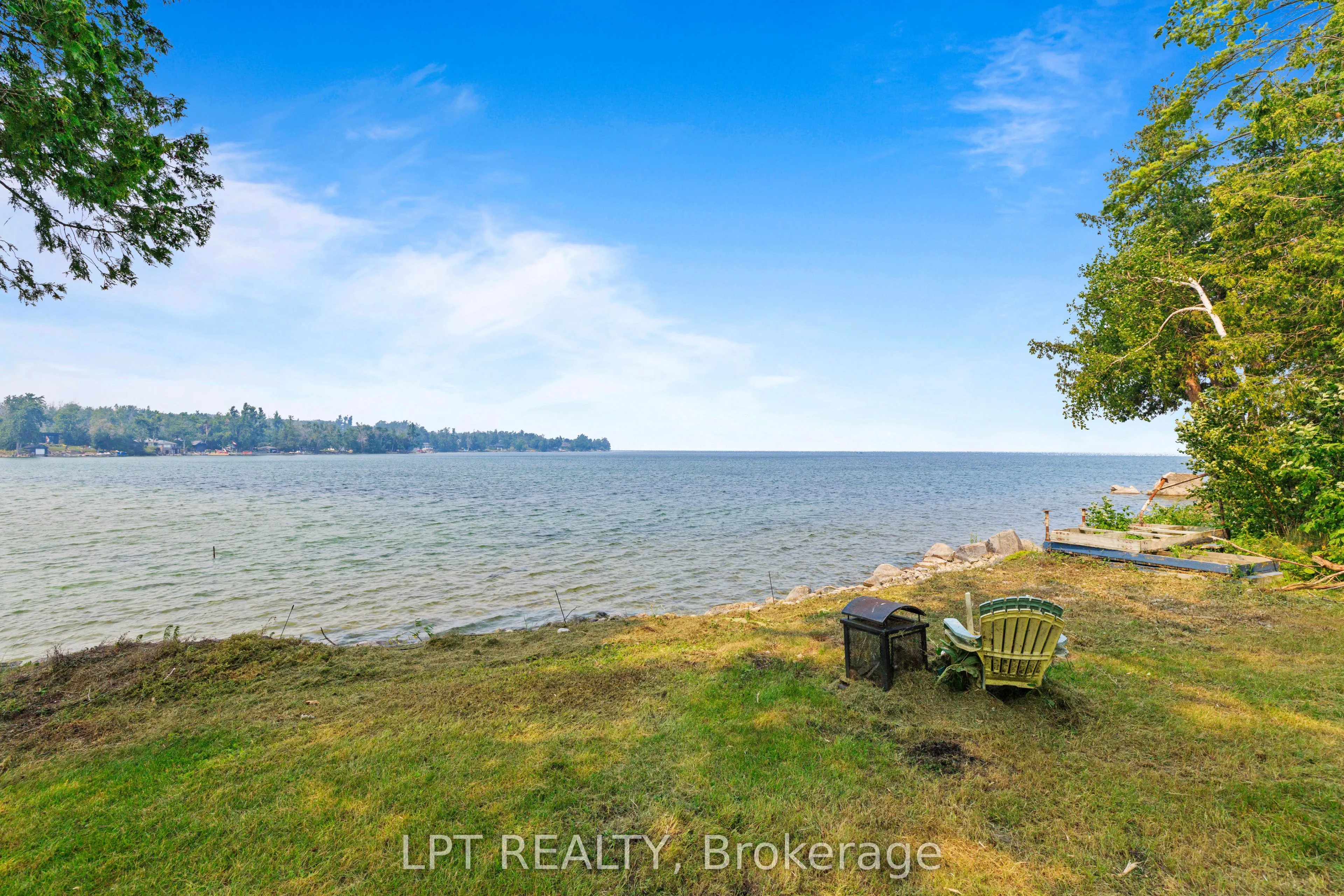 47 Moon Point Drive
