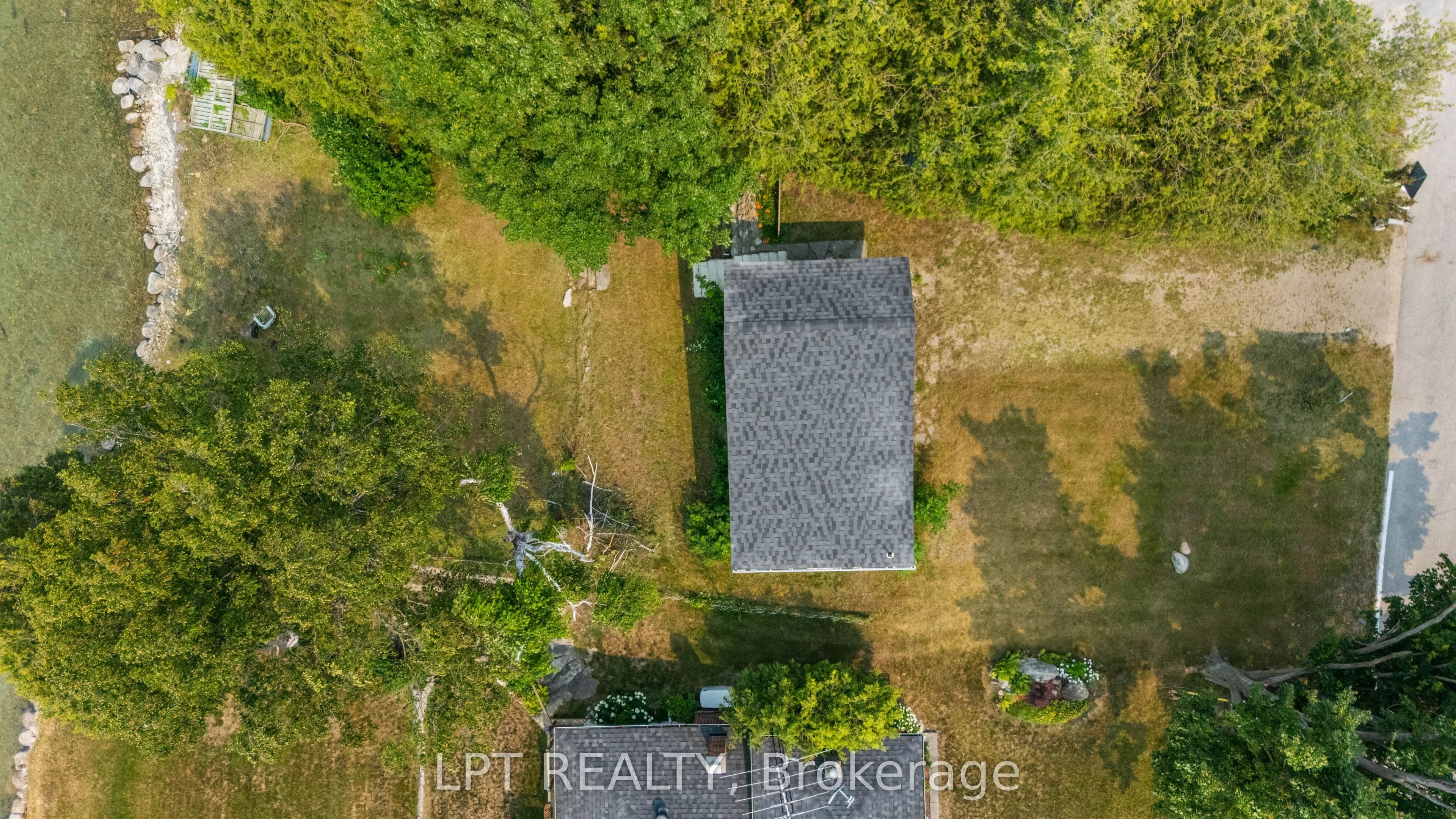 47 Moon Point Drive