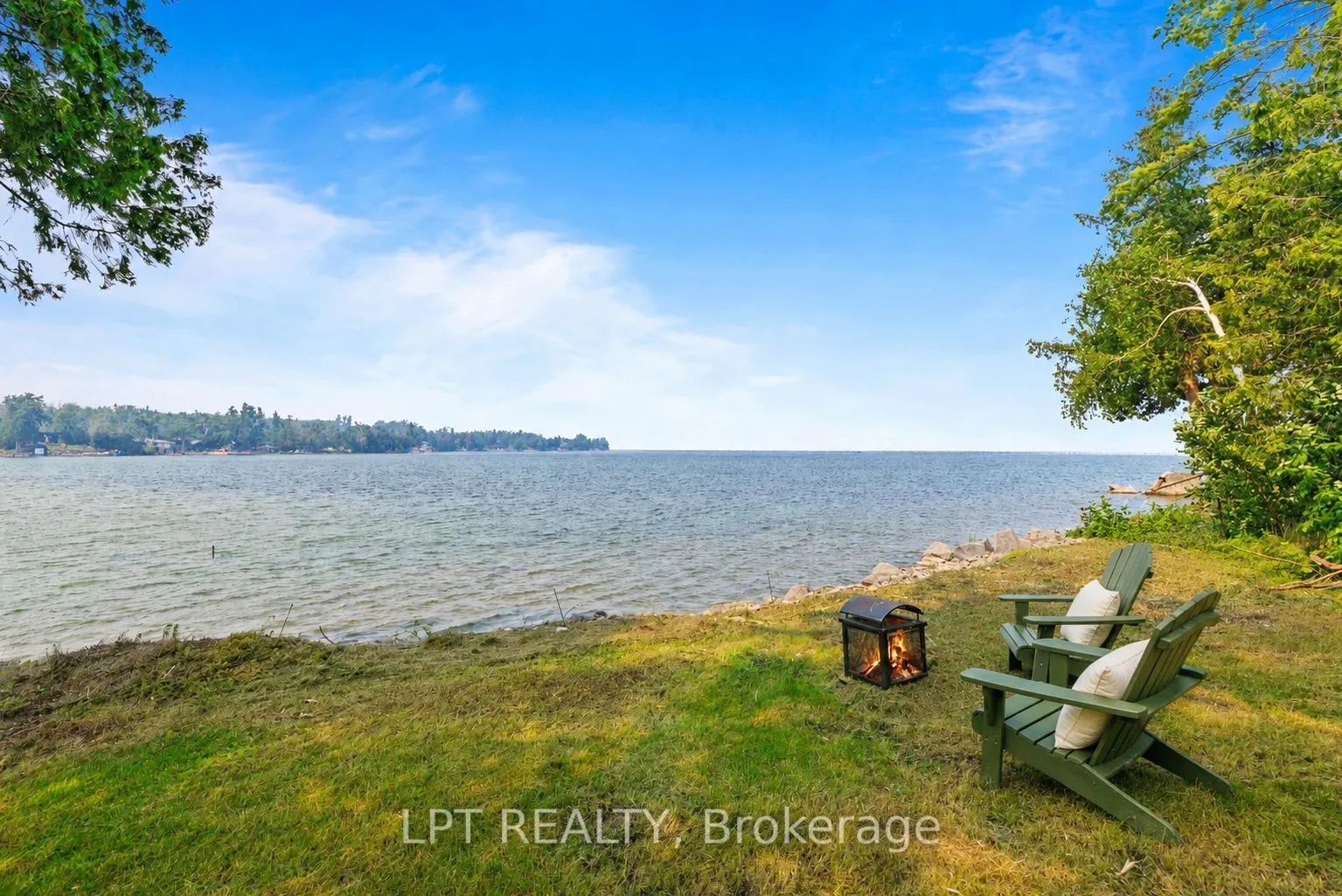 47 Moon Point Drive