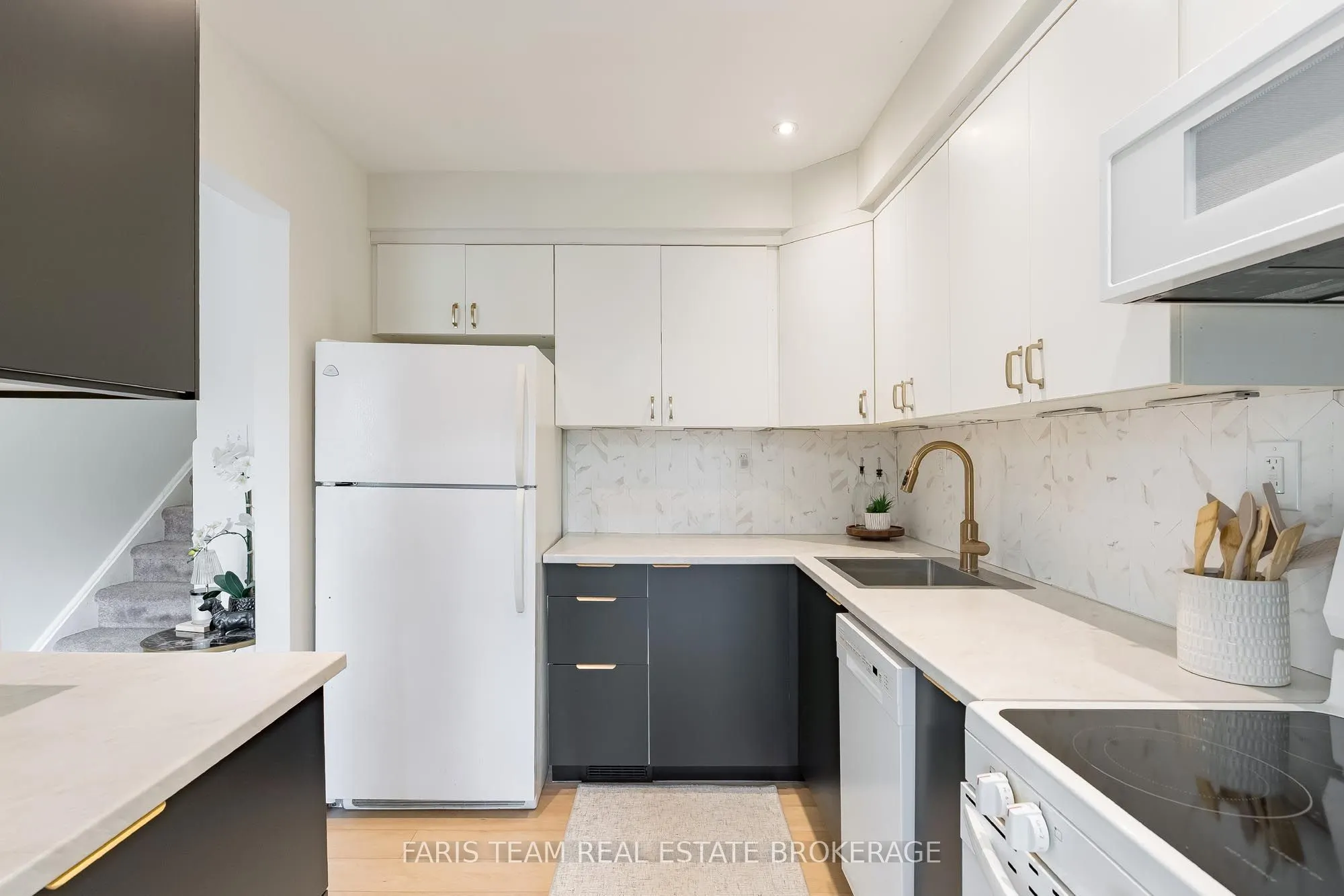 778 William Street #58