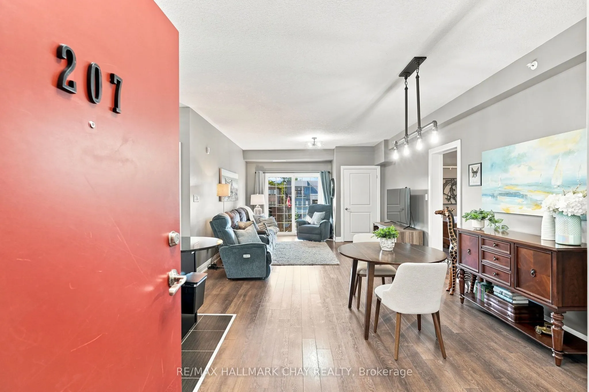 5 Greenwich Street #207