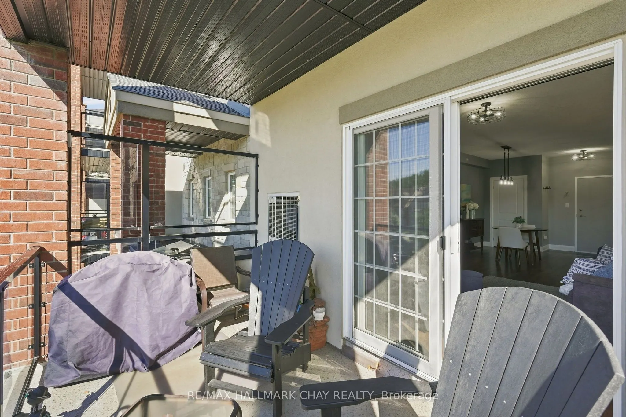 5 Greenwich Street #207