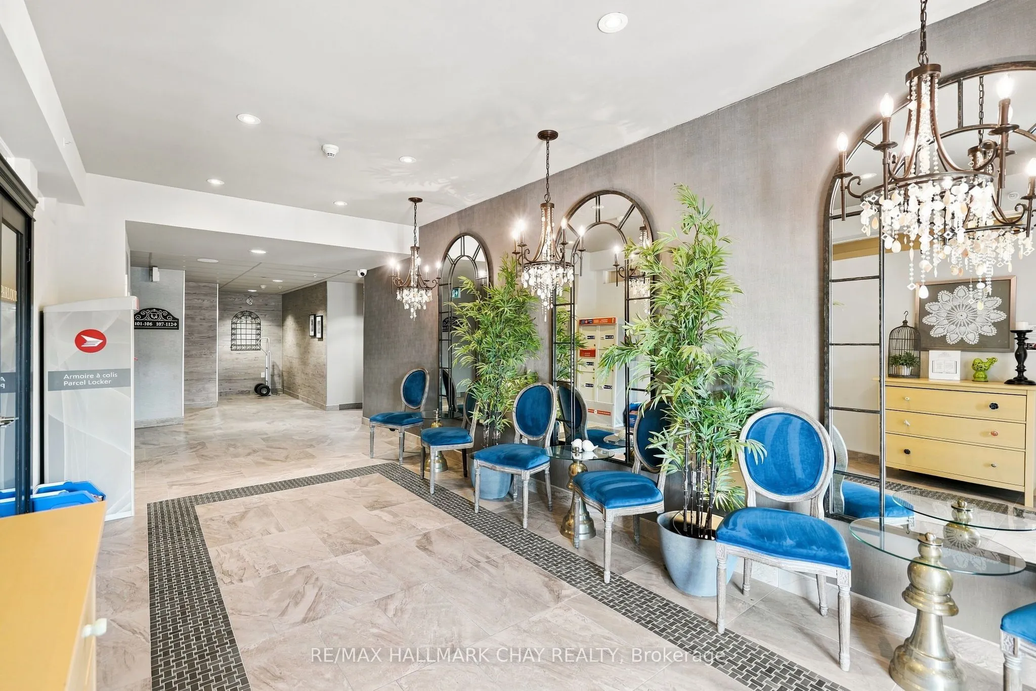 5 Greenwich Street #207