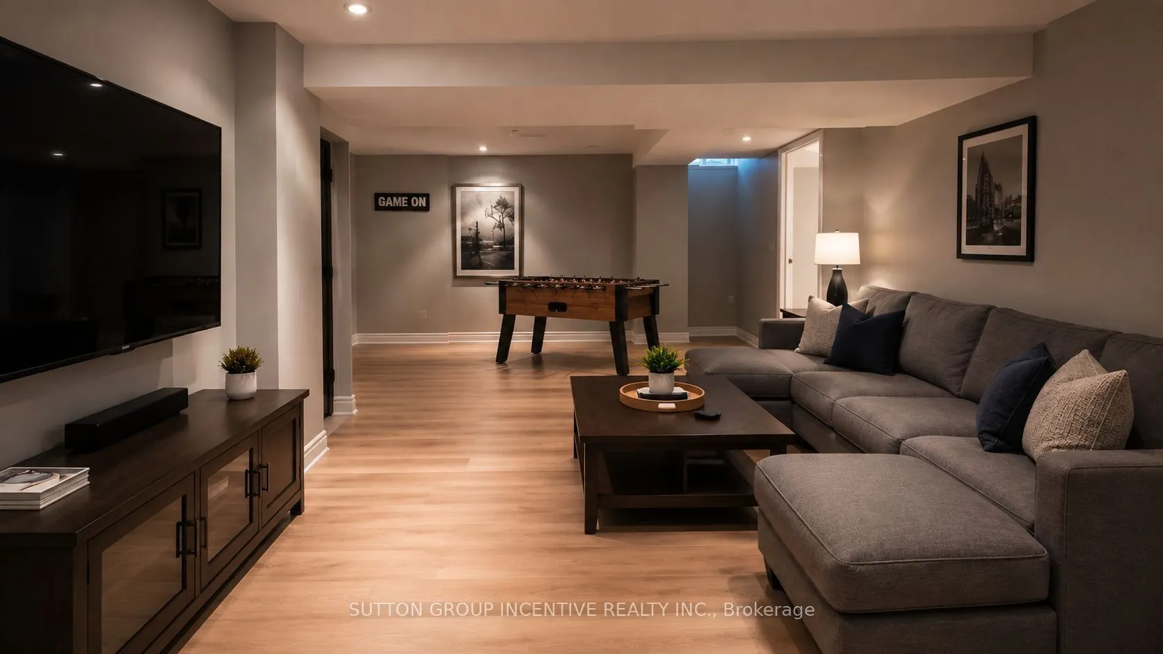 48 Riverwalk Place