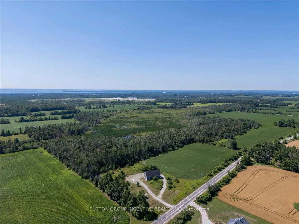 209 15/16 Sideroad E