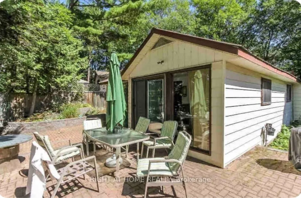 27 Balmoral Avenue
