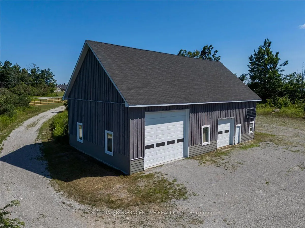 209 15/16 Sideroad E
