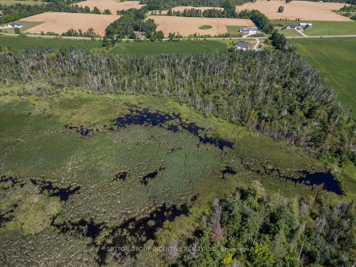 209 15/16 Sideroad E