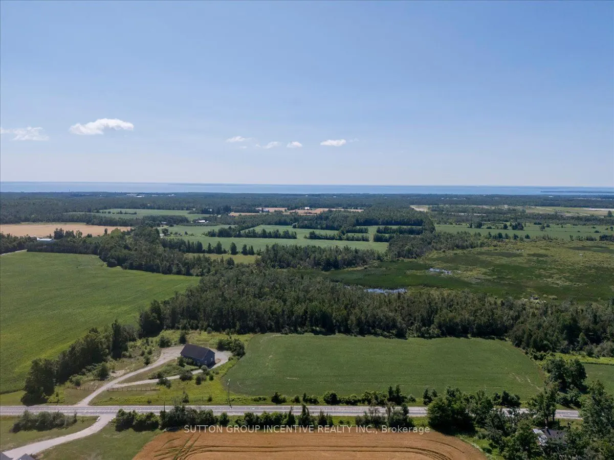 209 15/16 Sideroad E