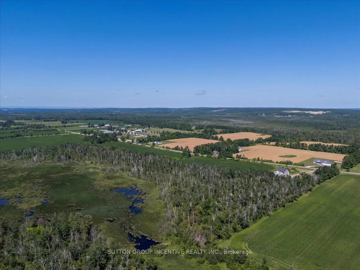 209 15/16 Sideroad E