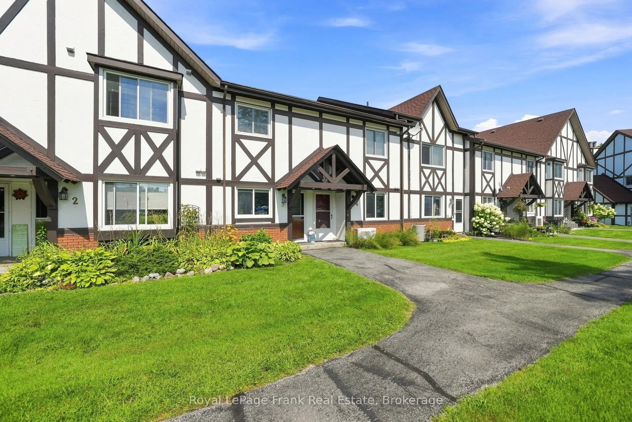 31 Laguna Parkway #3