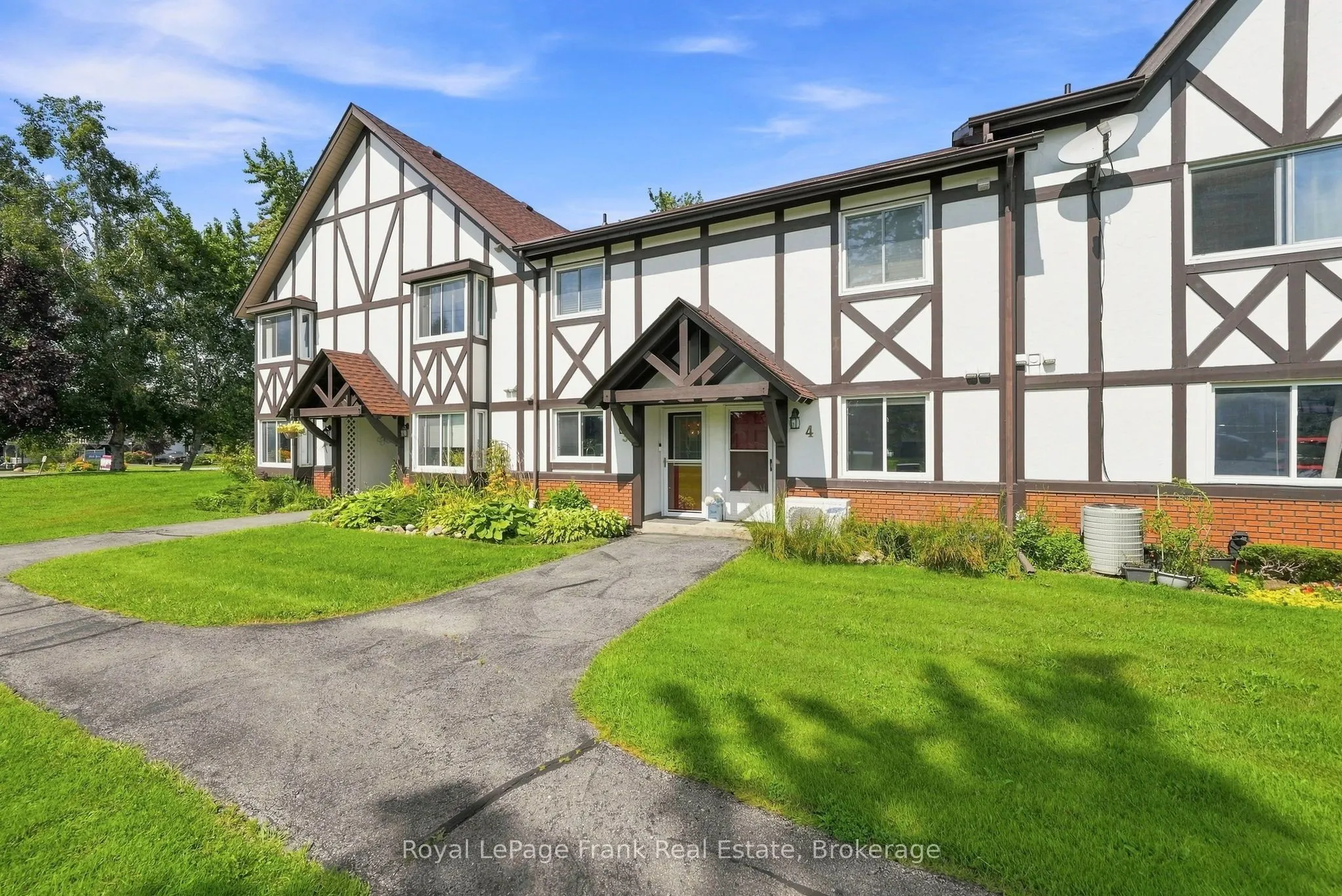 31 Laguna Parkway #3