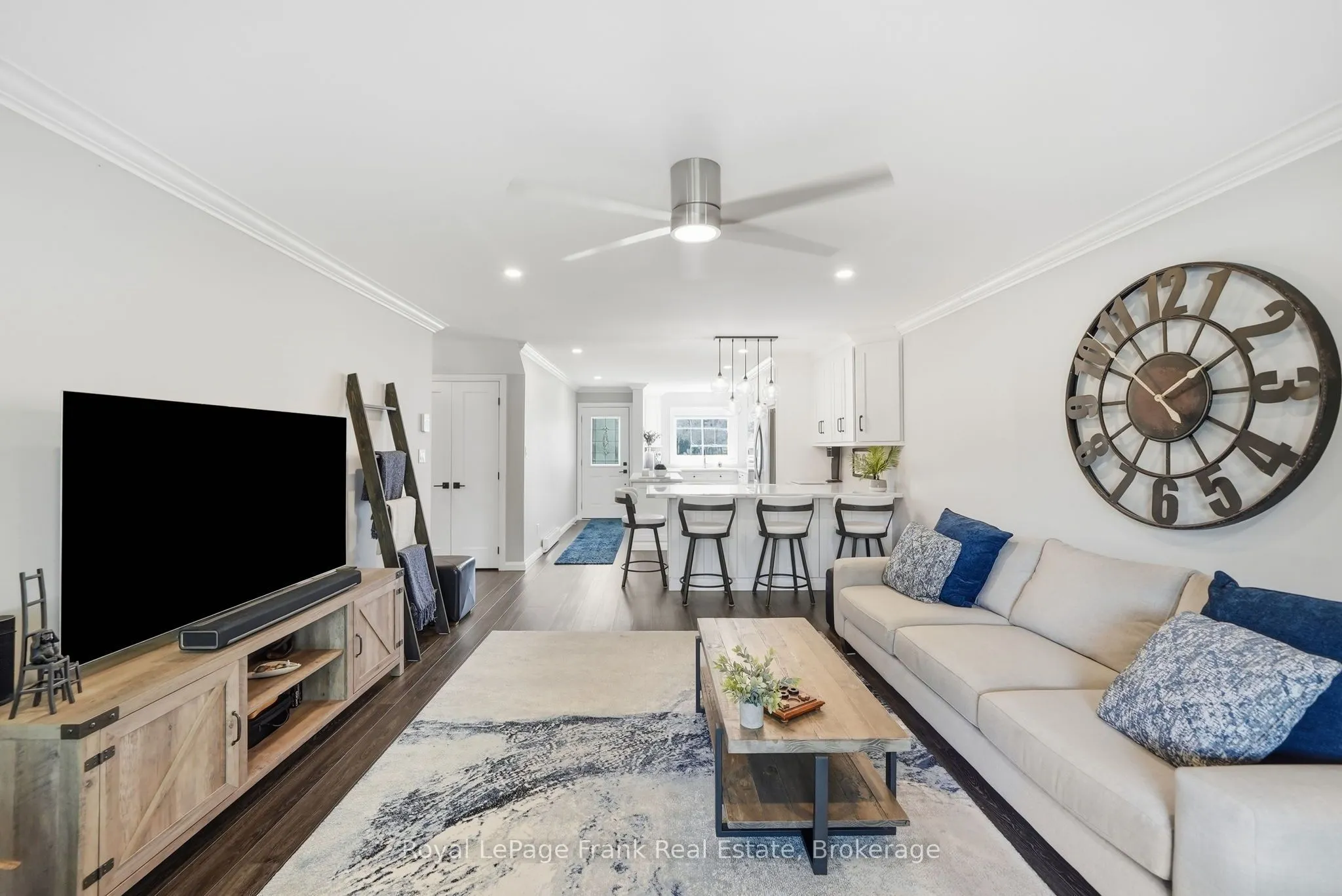 31 Laguna Parkway #3