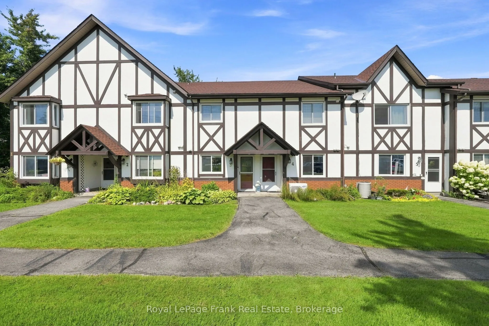 31 Laguna Parkway #3