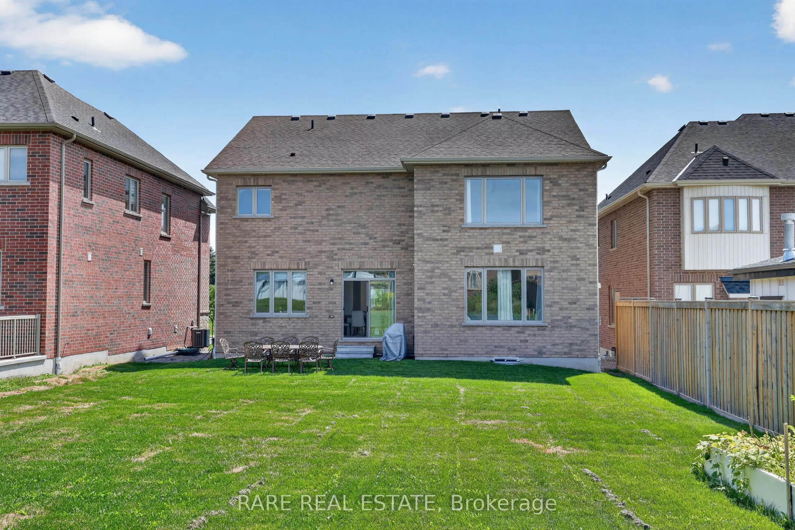130 Victoria Wood Avenue