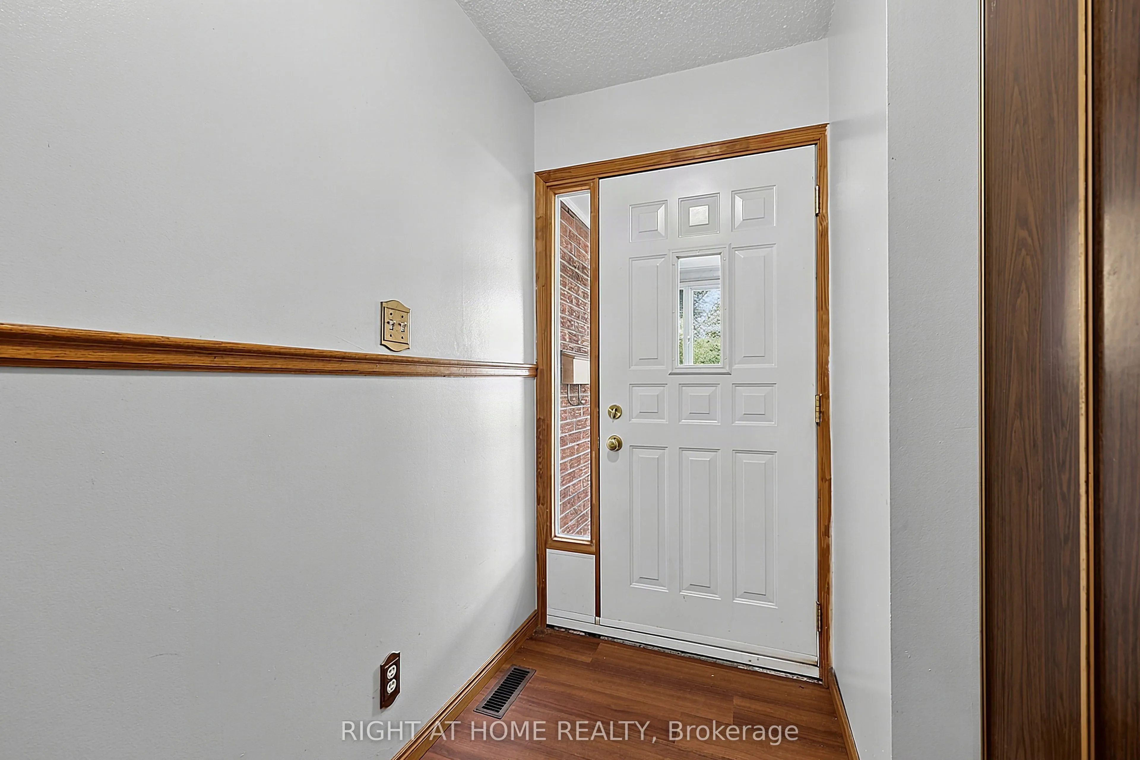237 Steel Street #9