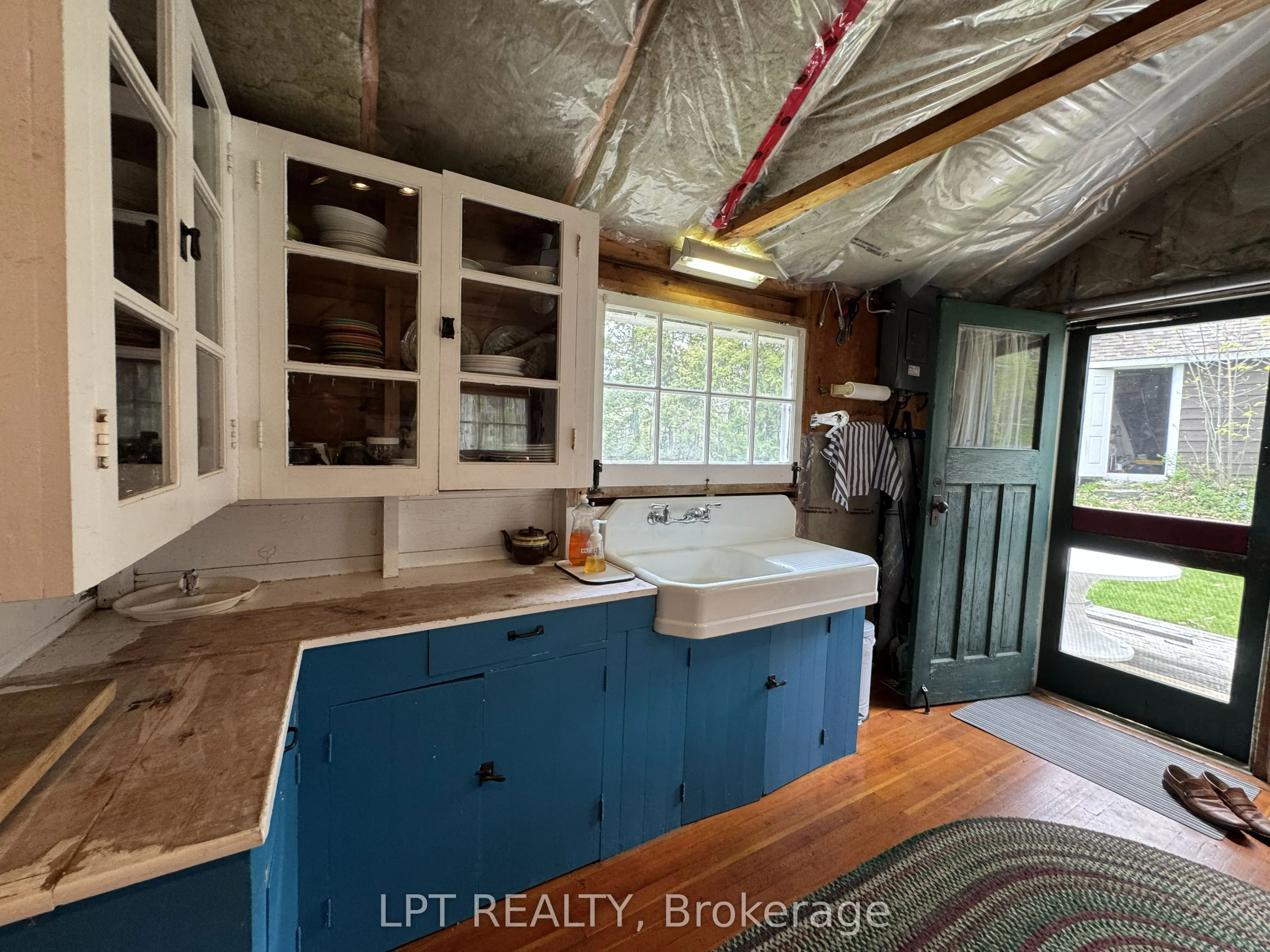 1764 Bay Park Road