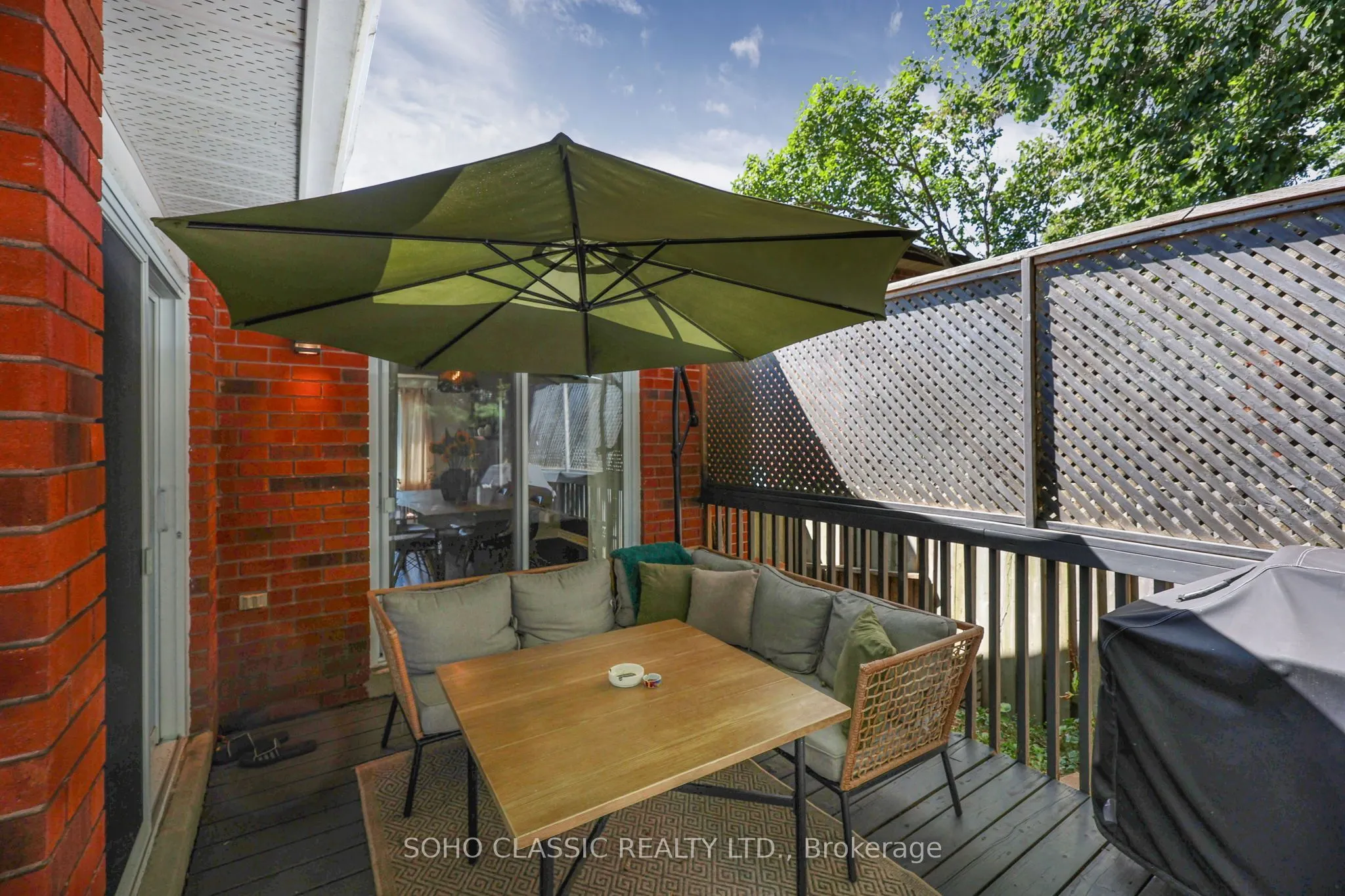 301 Leacock Drive