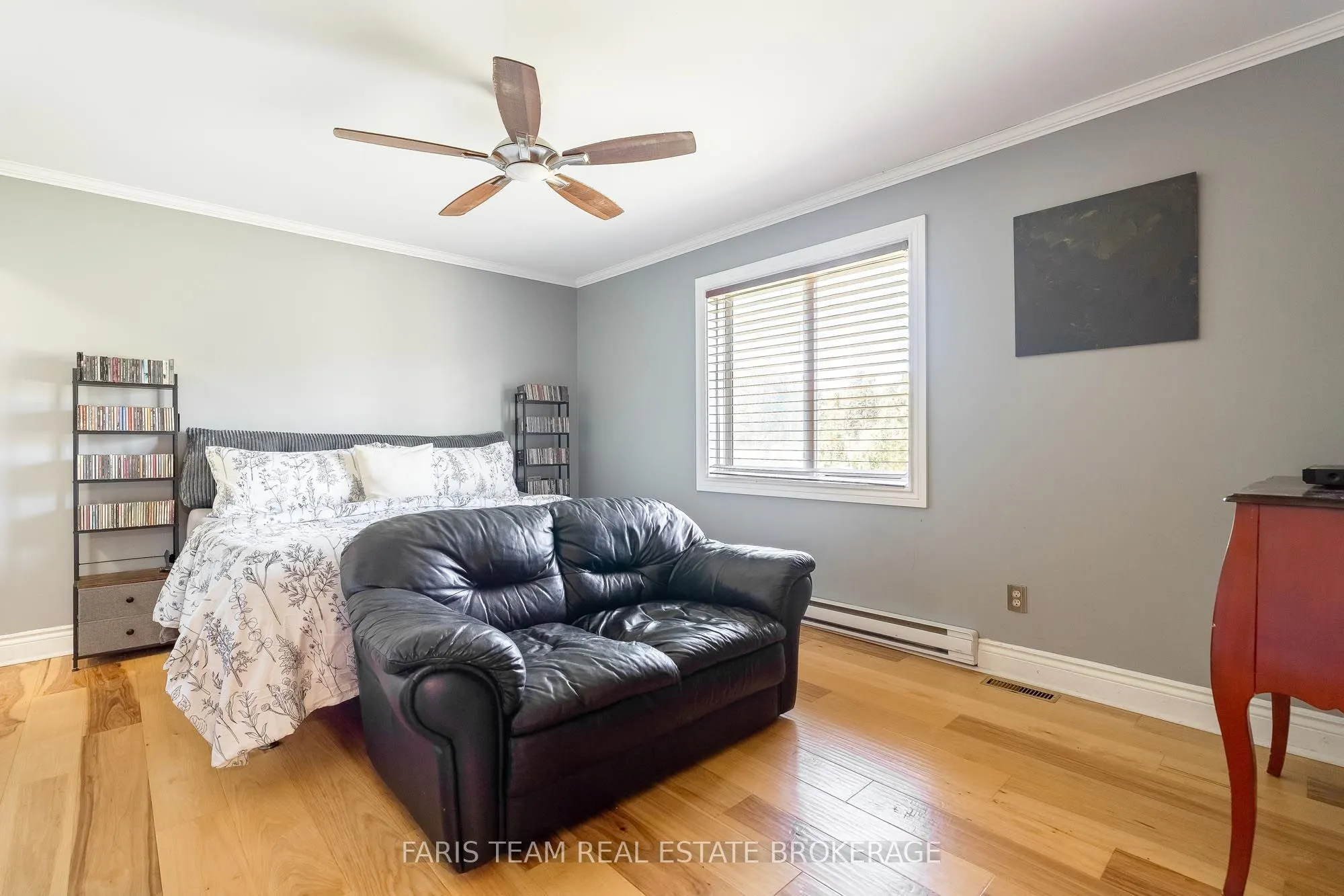 3299 Shoreview Drive