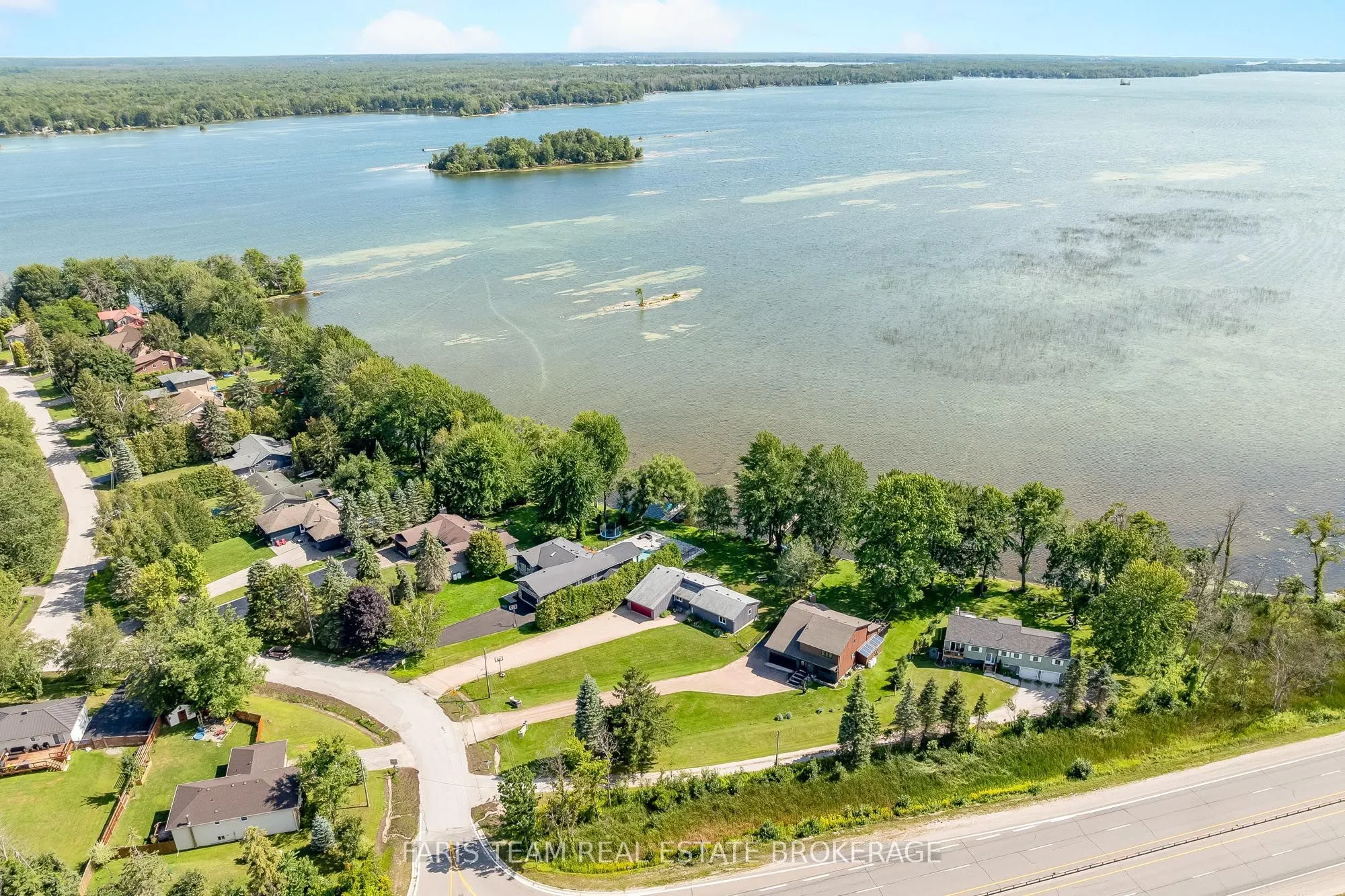 3299 Shoreview Drive