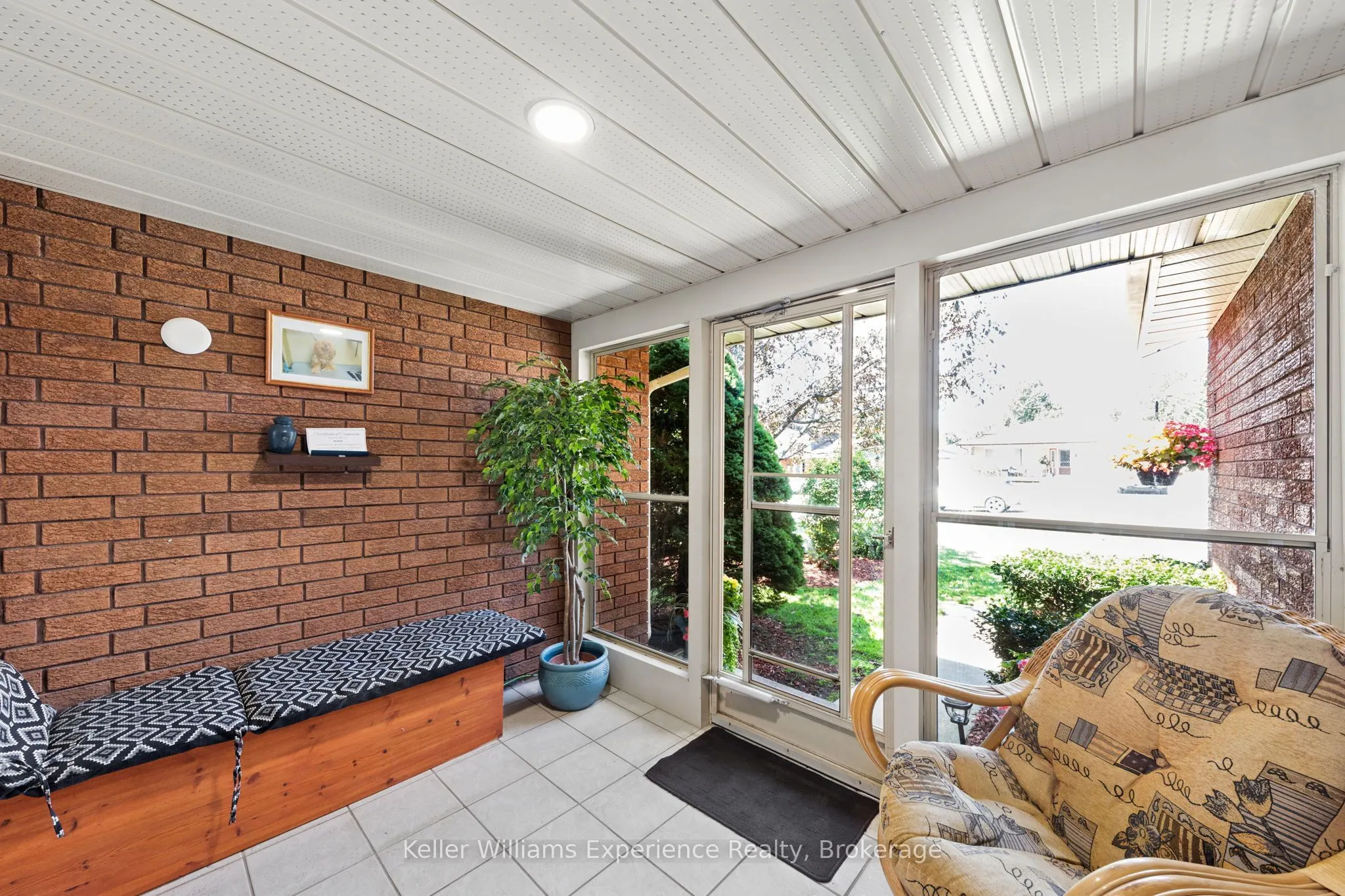 6 Bonaventure Place