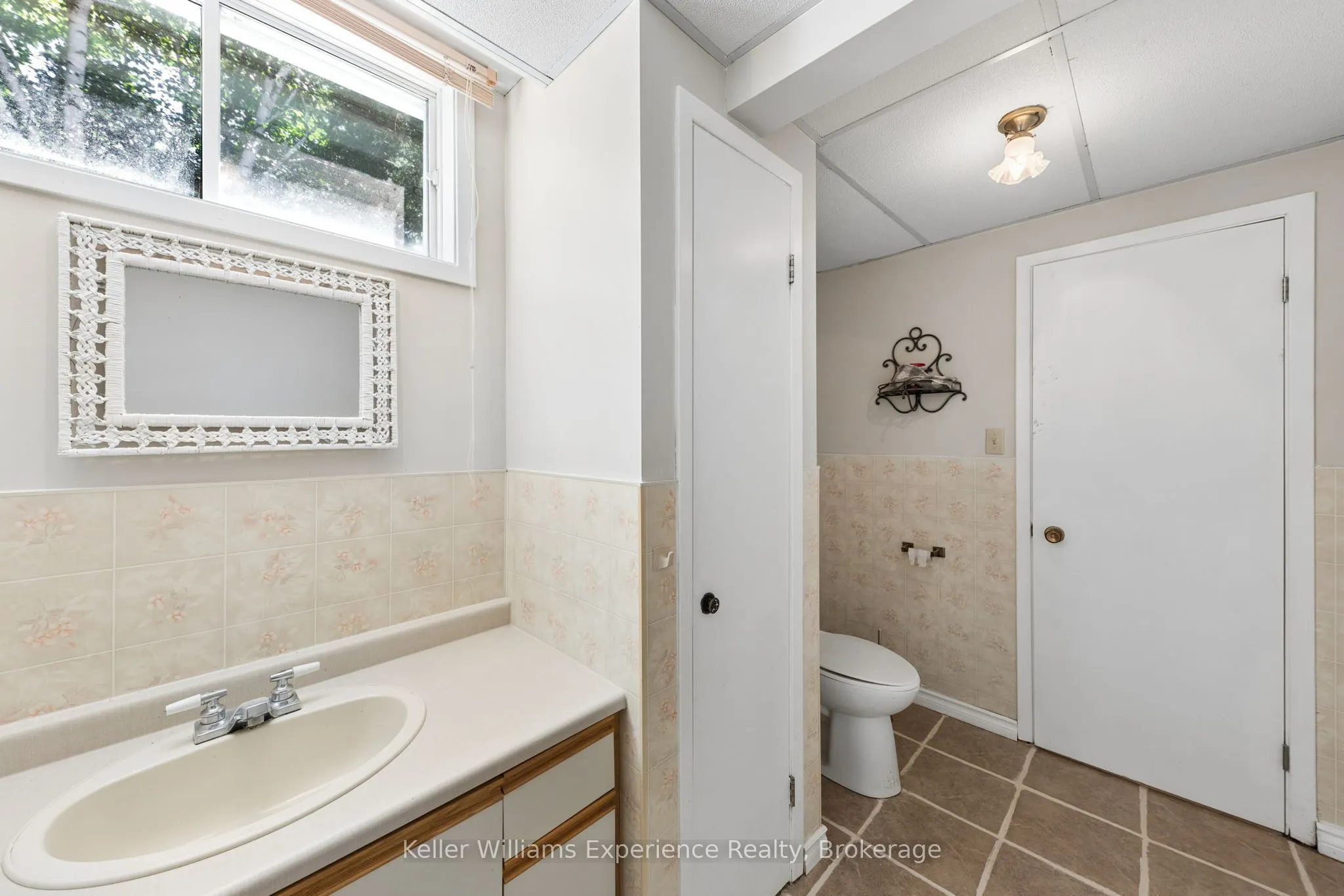 6 Bonaventure Place