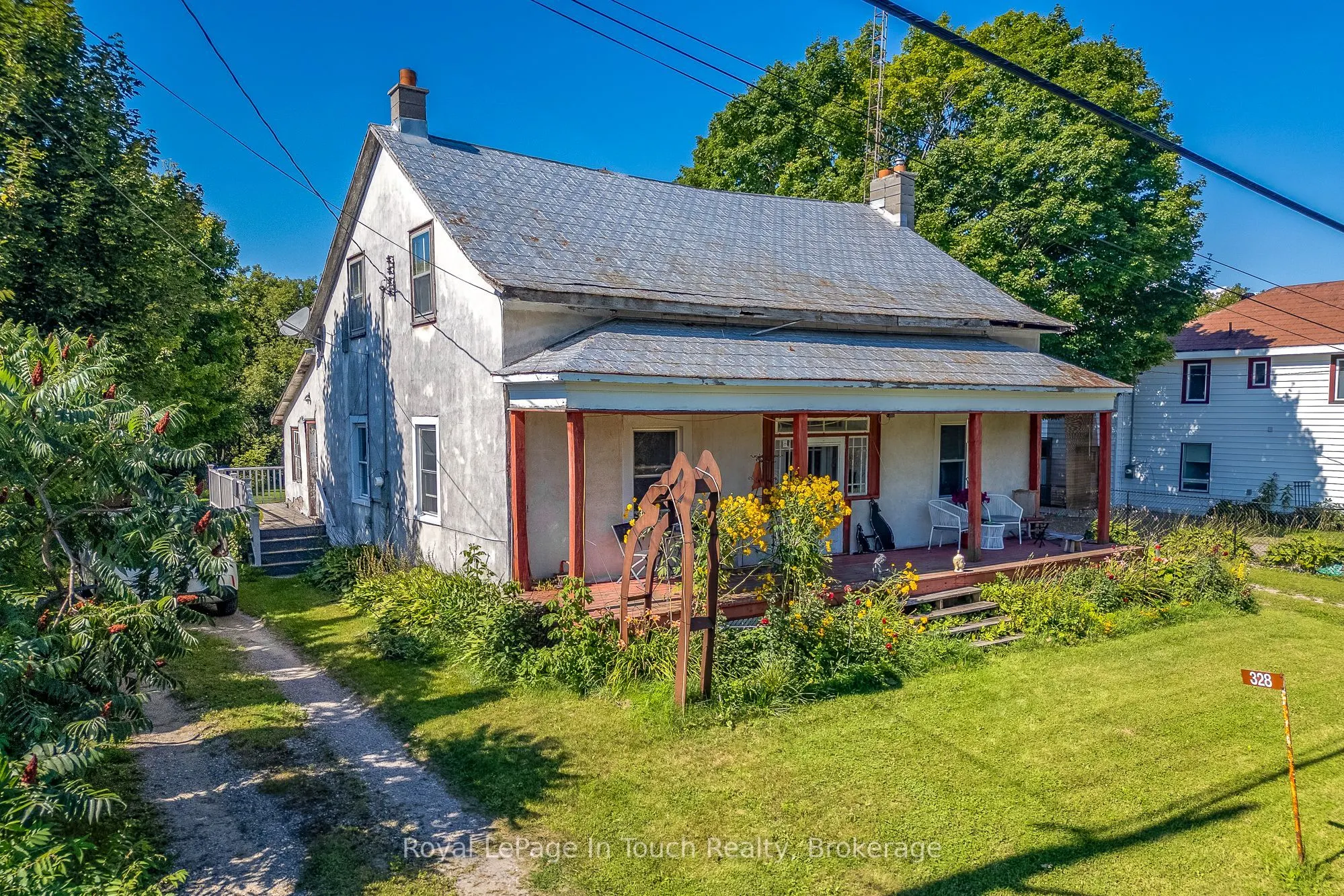 328 Lafontaine Road W