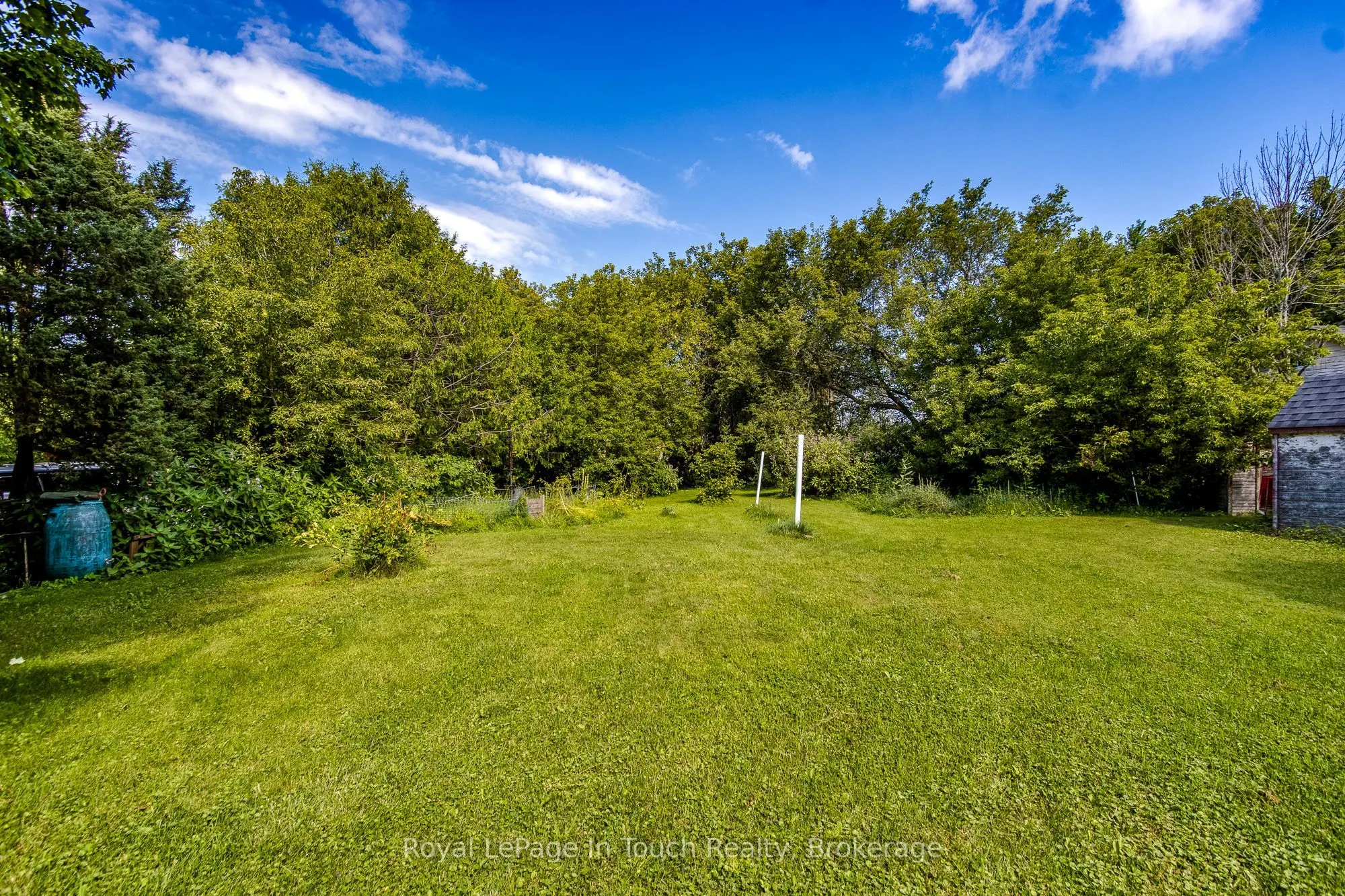 328 Lafontaine Road W