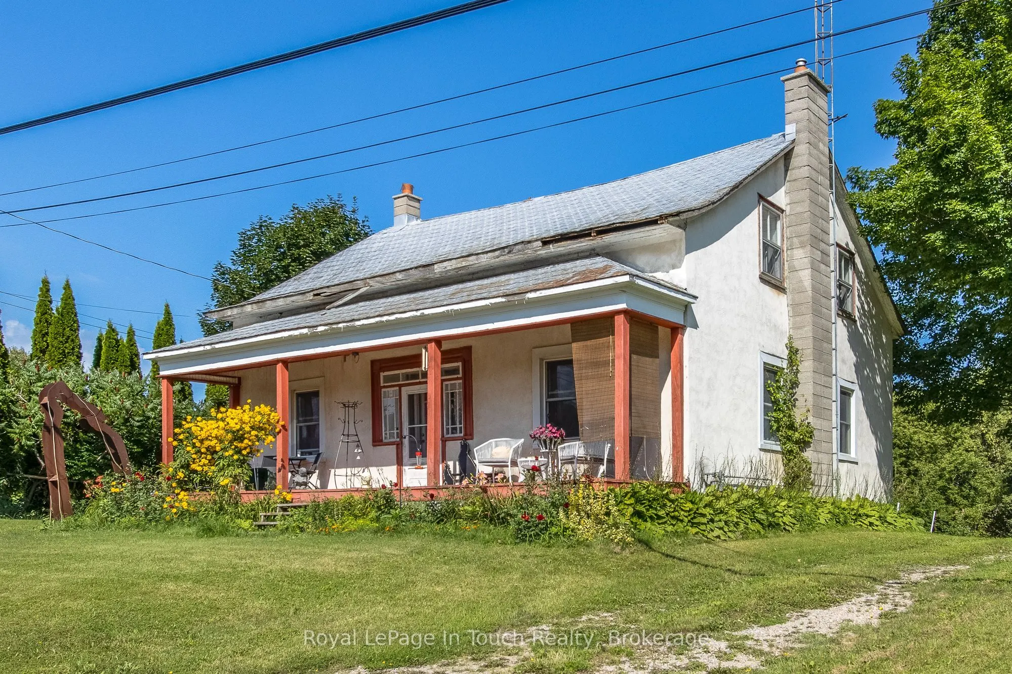 328 Lafontaine Road W
