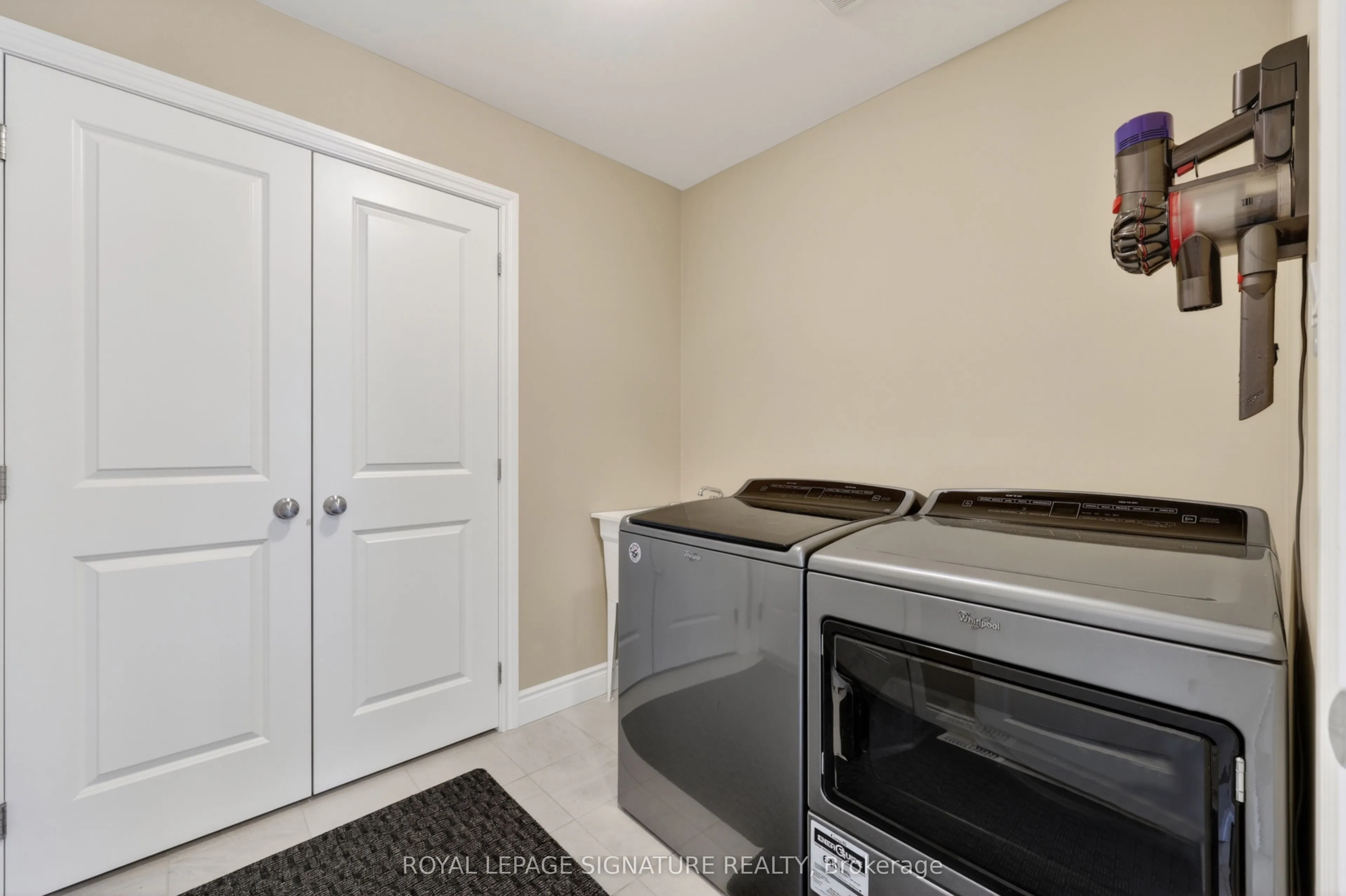 22 Hunter Avenue