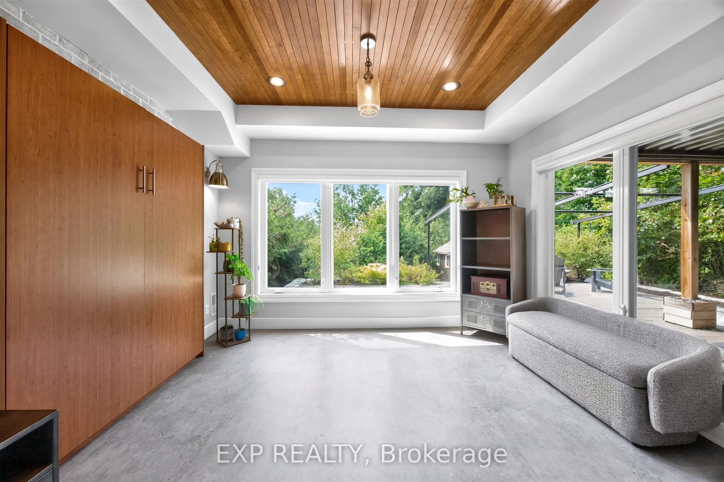 187 Shanty Bay Road