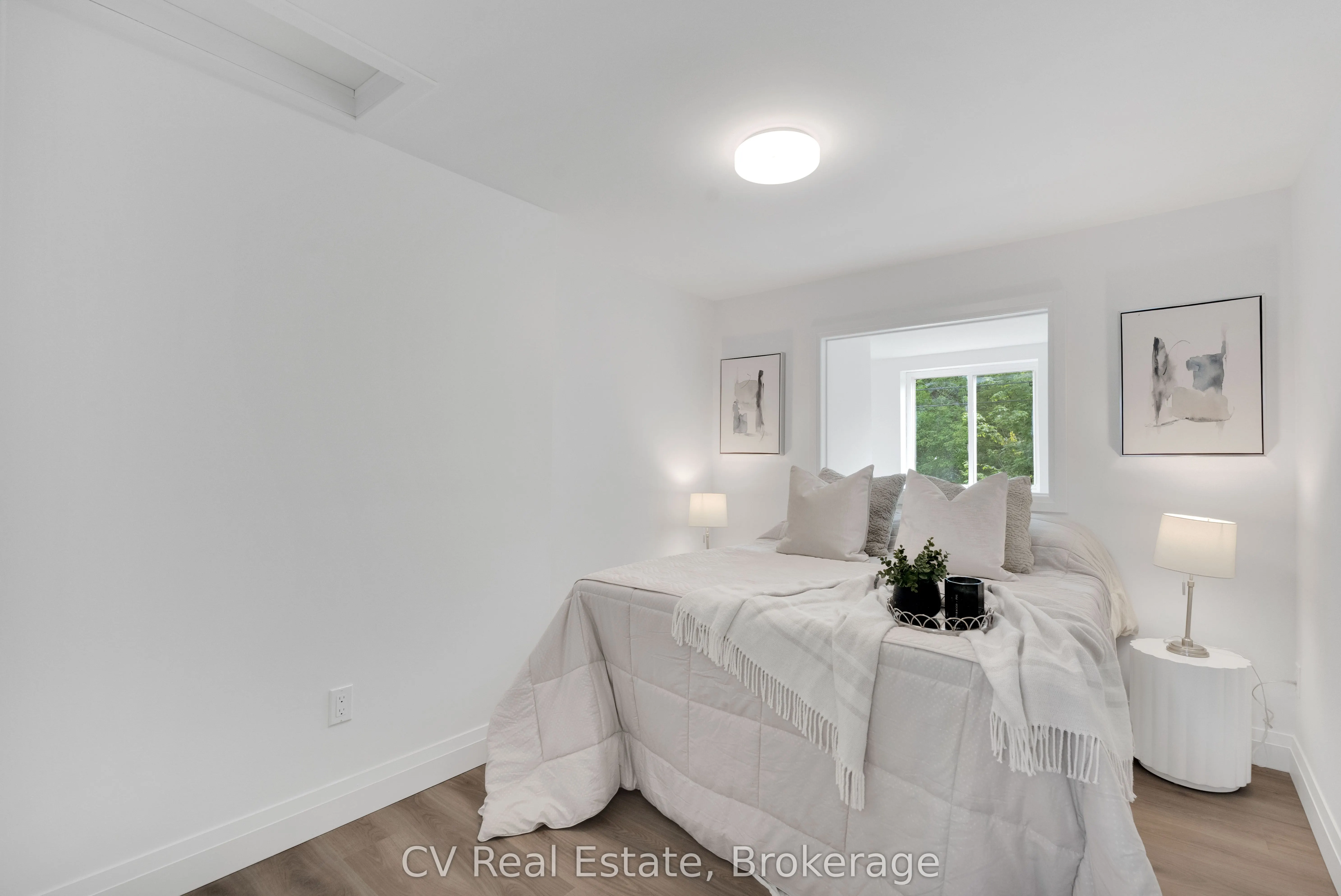 3338 Cox Drive