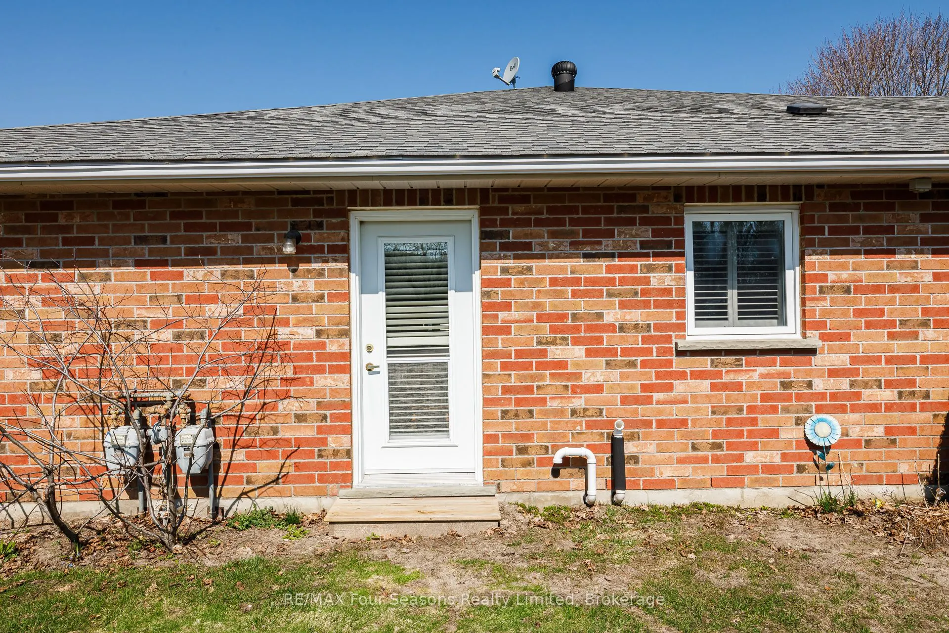 275 Huron Street #49