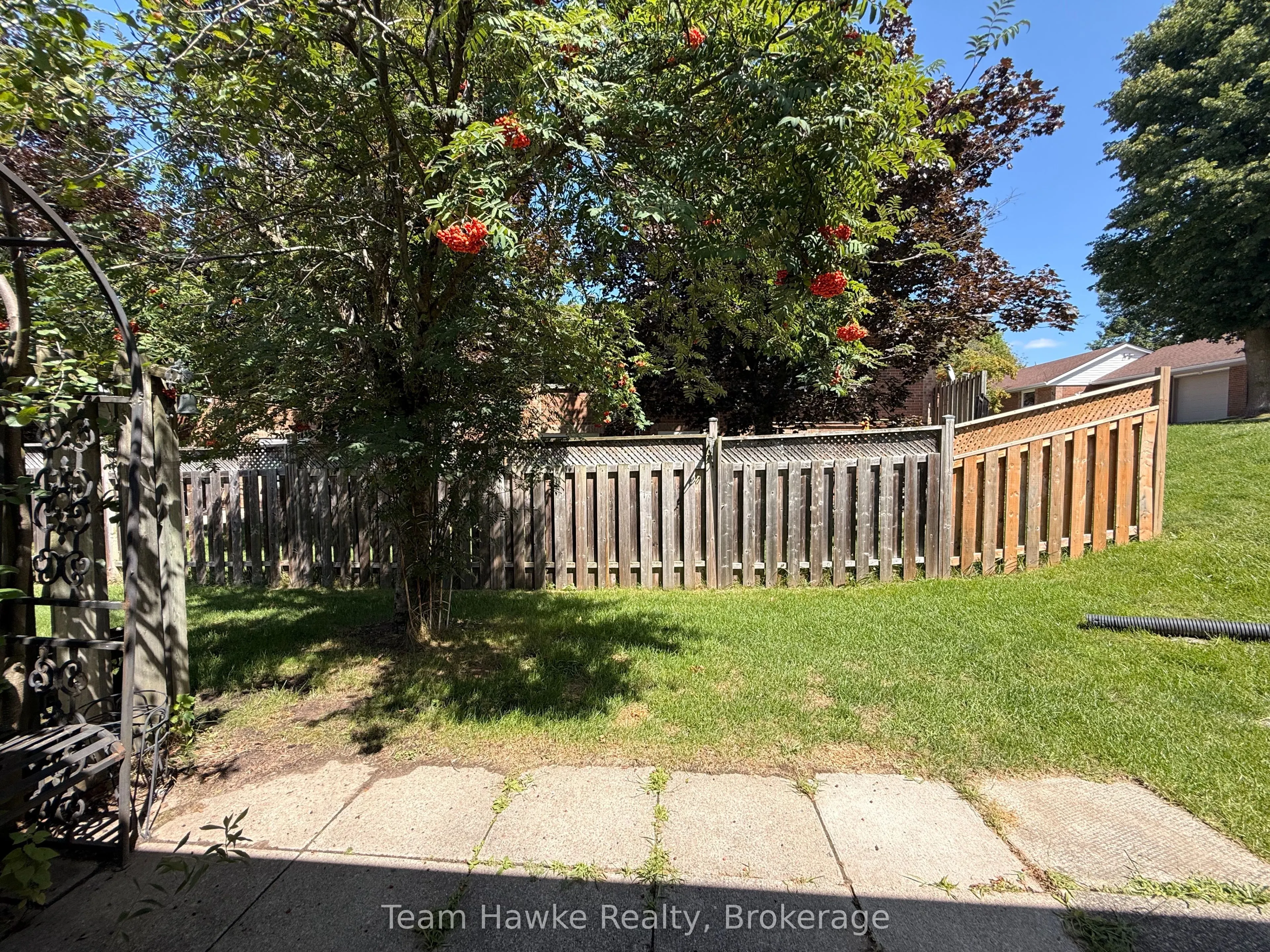 696 King Street #72