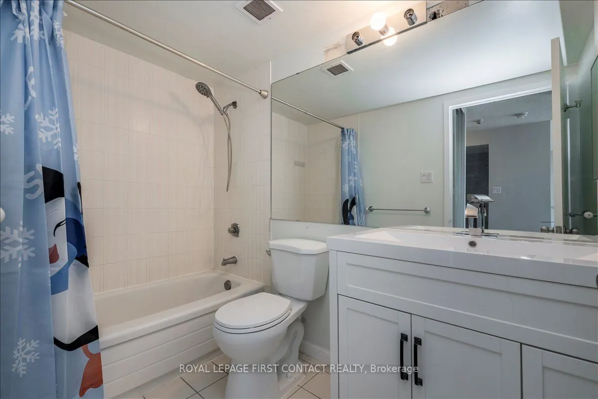 65 Ellen Street #709