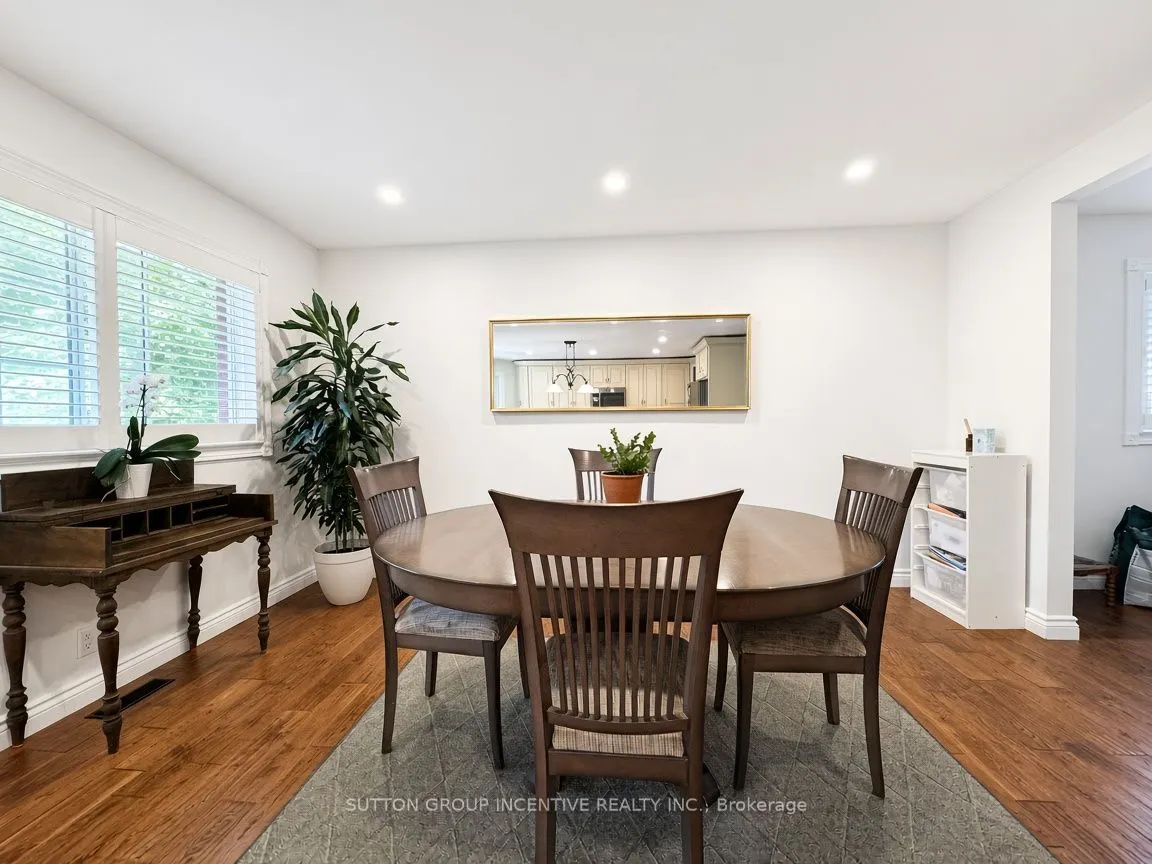 8 Alpine Way