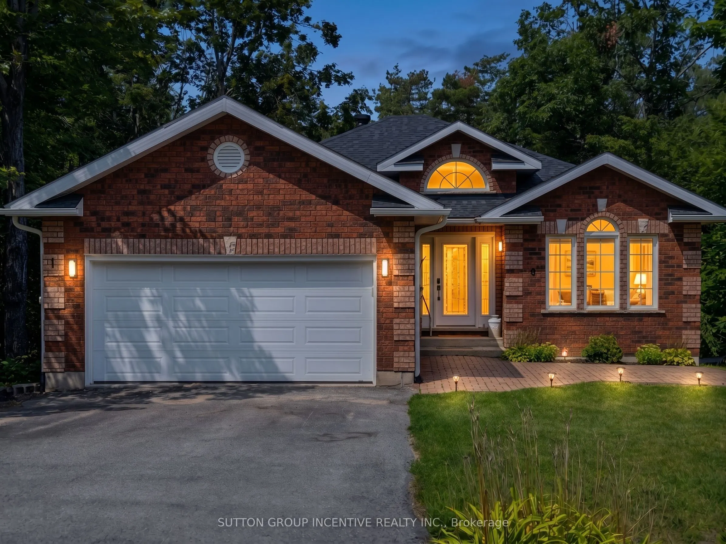 8 Alpine Way