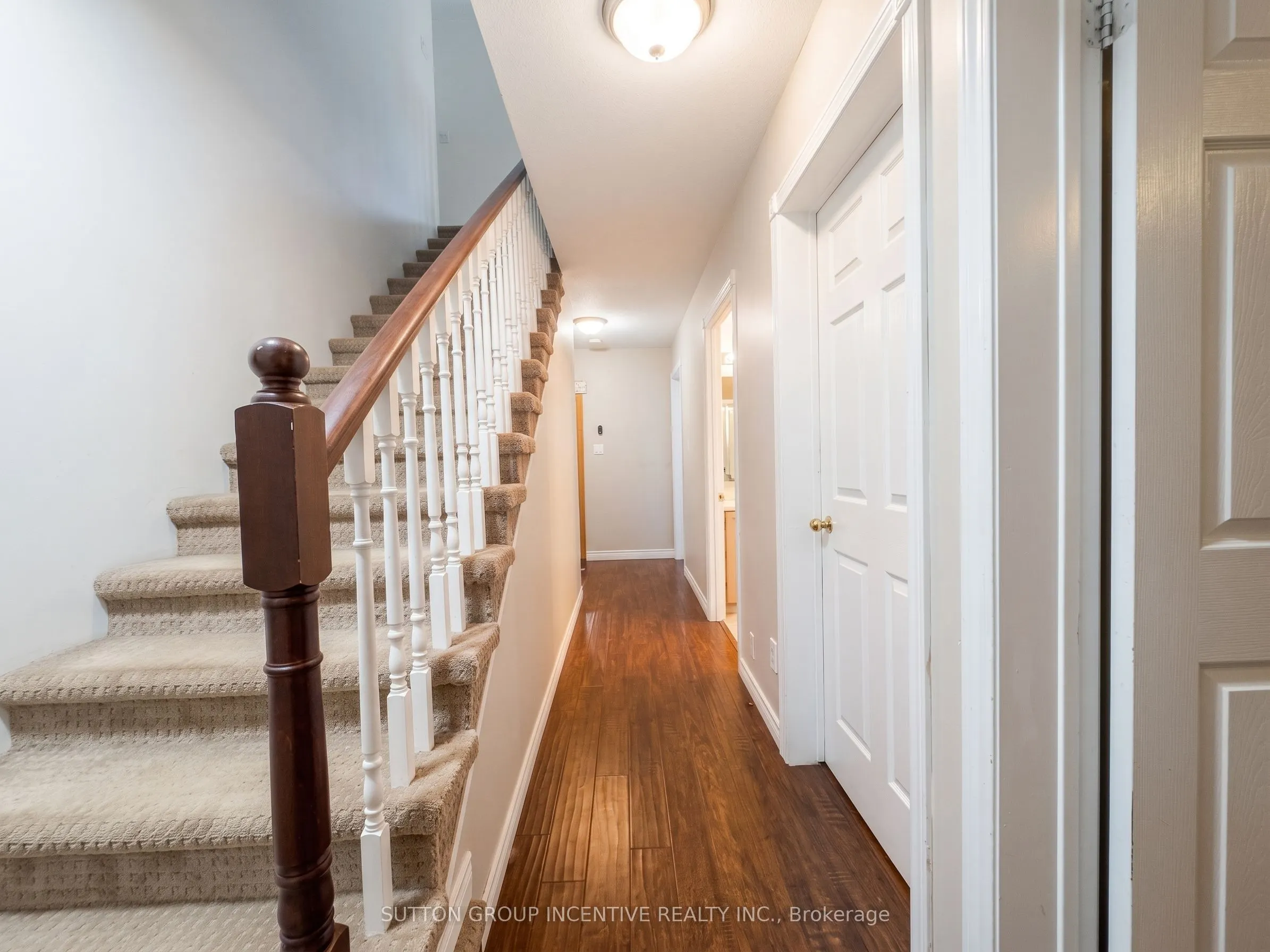 8 Alpine Way