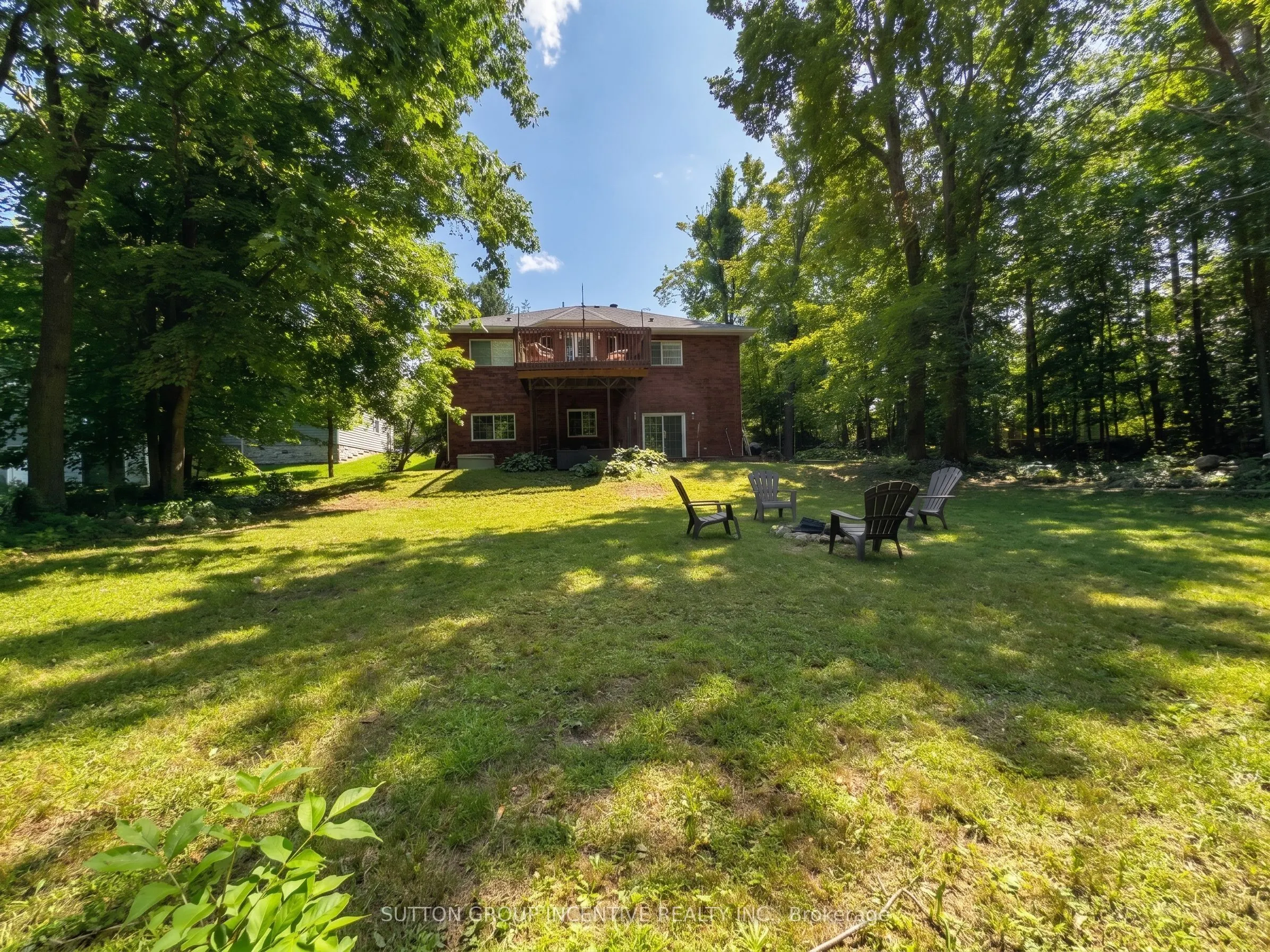 8 Alpine Way