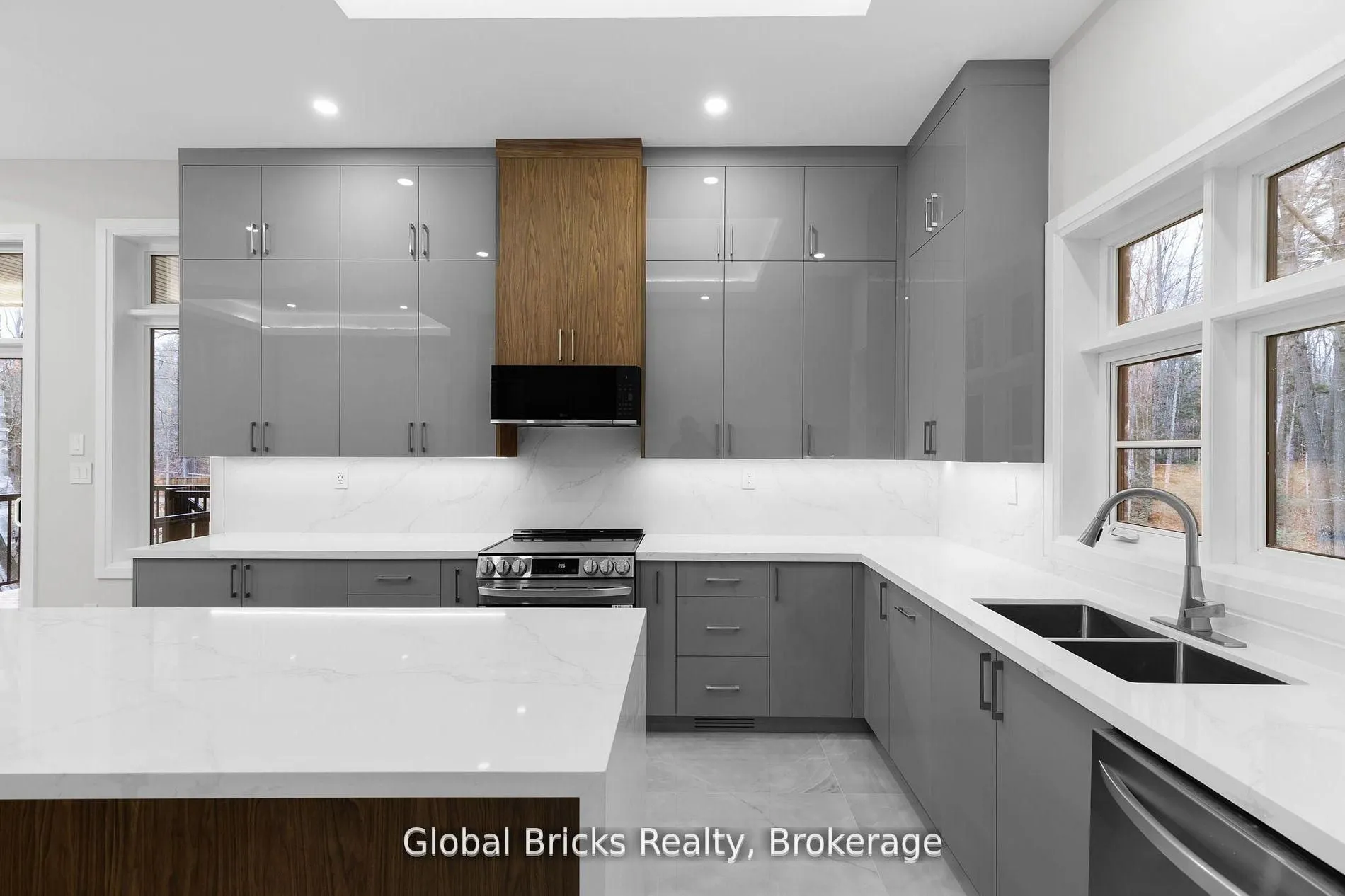 17 Staglir Drive