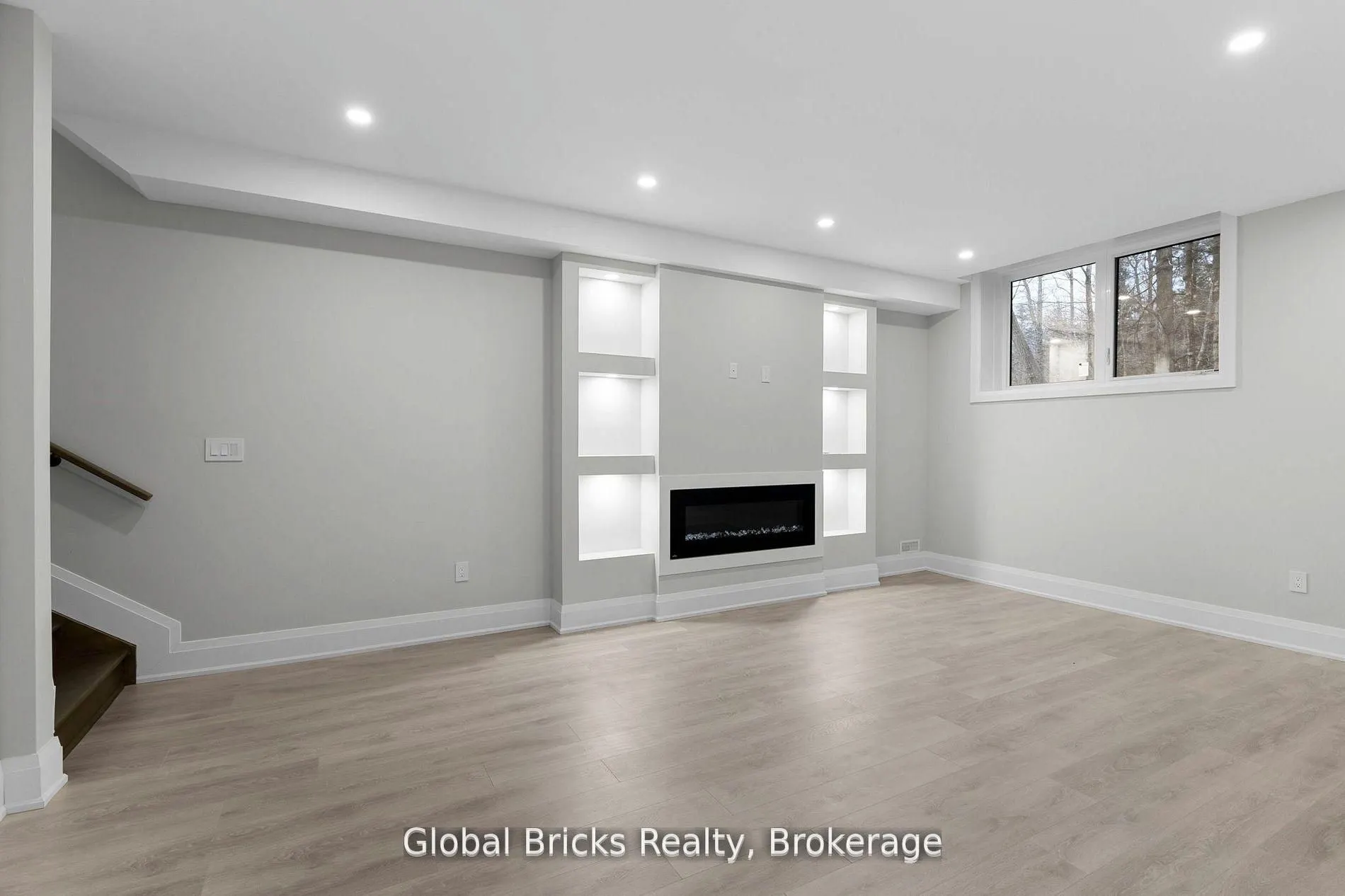 17 Staglir Drive