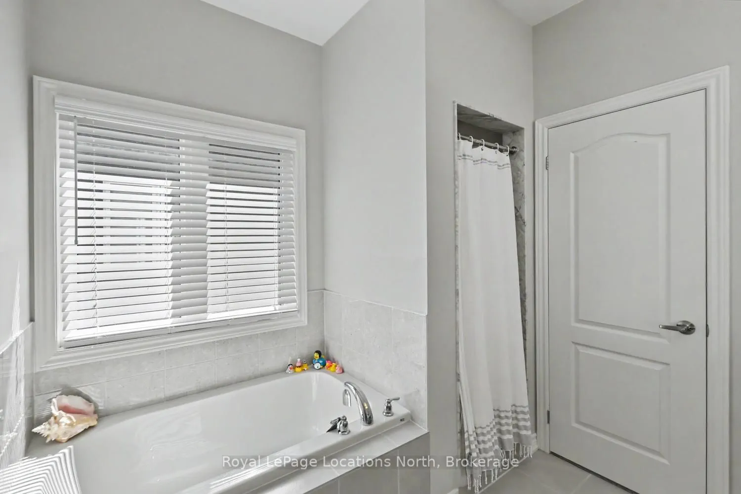 214 SPRINGFIELD Crescent