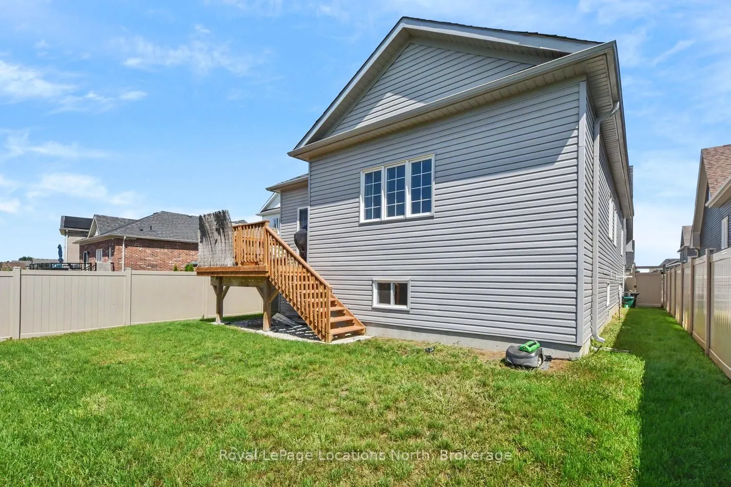 214 SPRINGFIELD Crescent