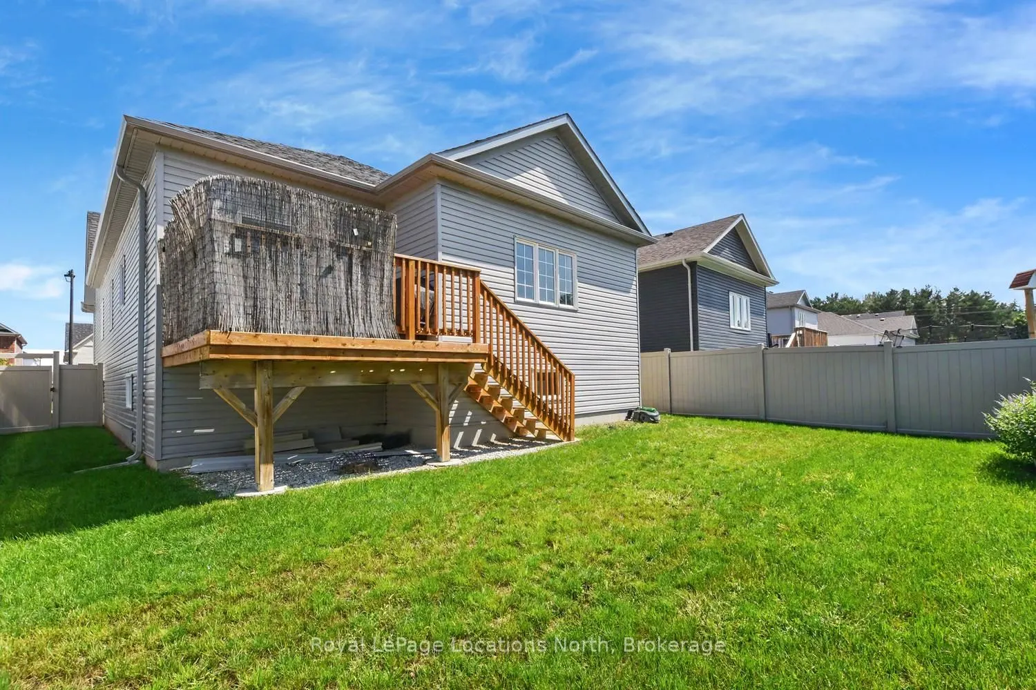 214 SPRINGFIELD Crescent