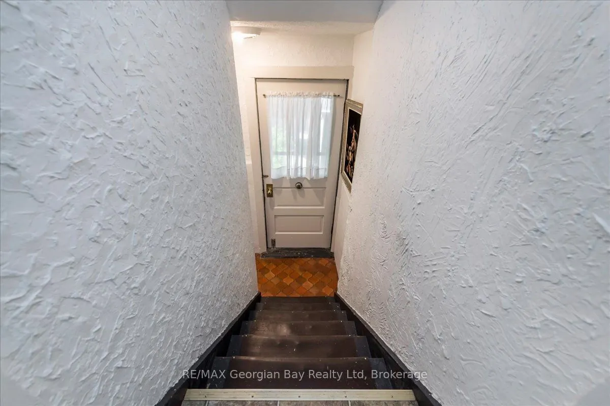 238 Sixth Street